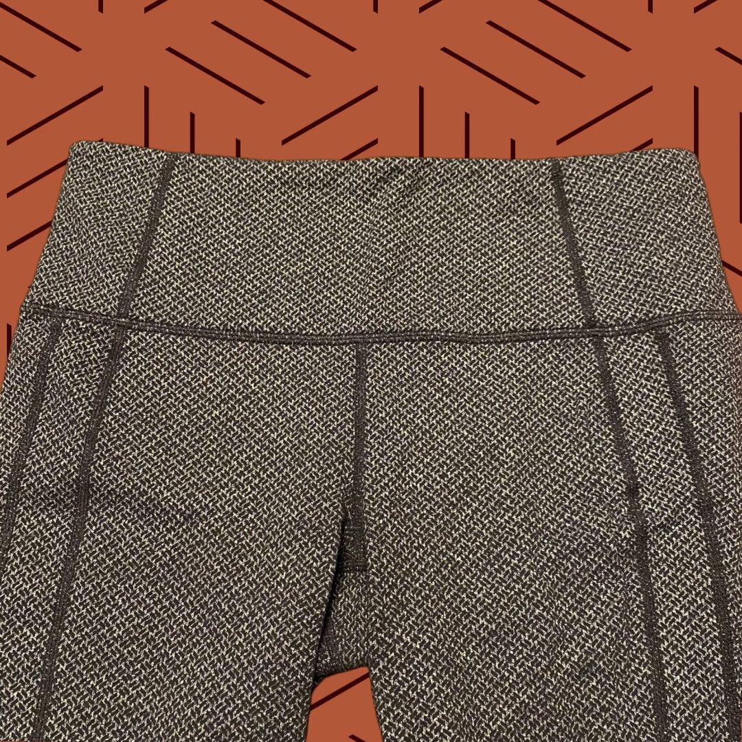 Athleta Athleta Leggings Womens M Gray Black High Waist Cropped Criss Cross Power Up Cross Outdoor Sport Size 32" / US 10 / IT 46 - 1 Thumbnail
