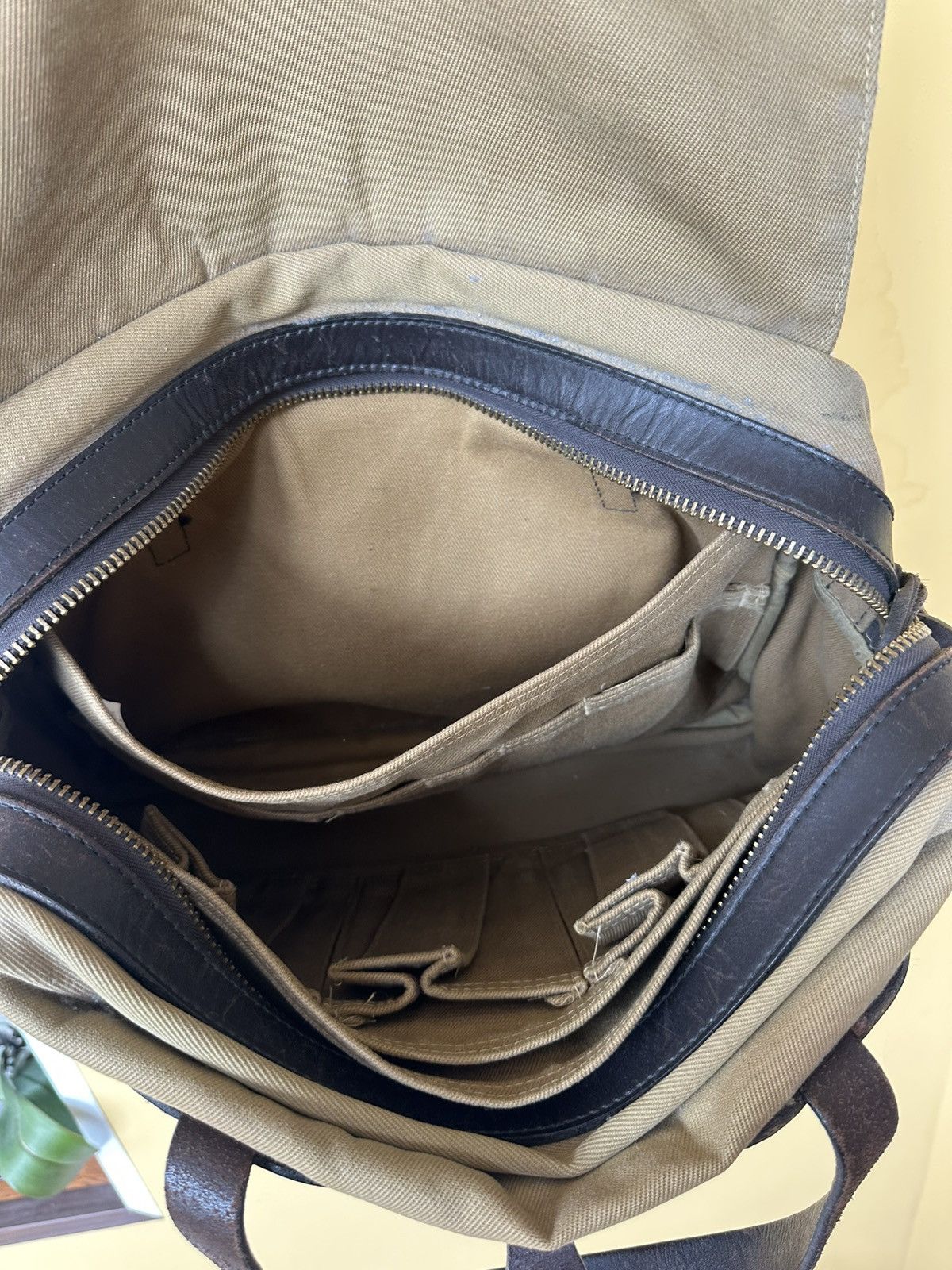Filson FILSON RUGGED TWILL PADDED COMPUTER BAG military bag army Size ONE SIZE - 12 Thumbnail