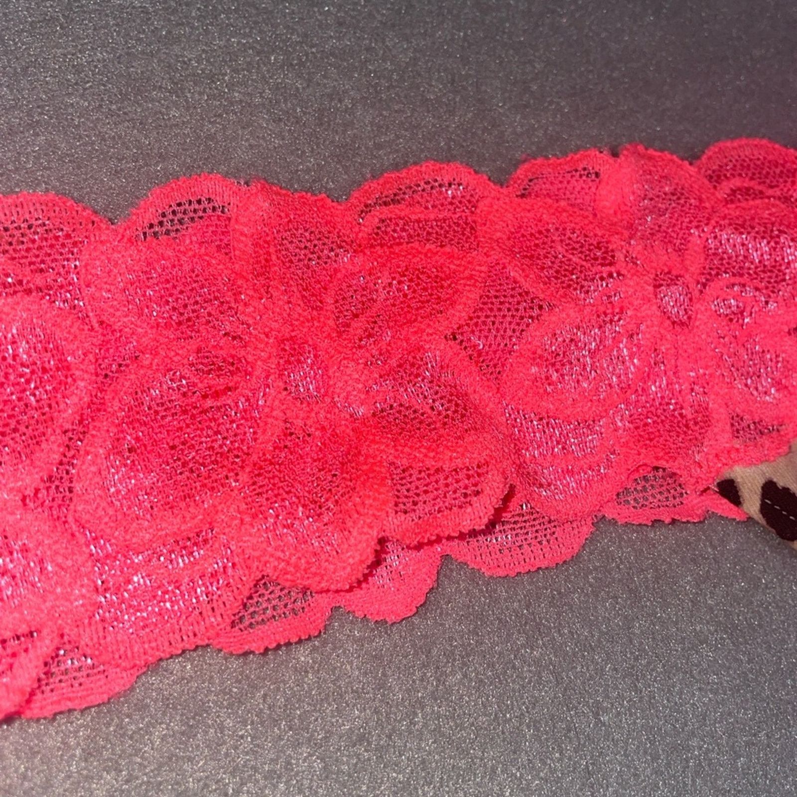 Victoria's Secret Victoria’s Secret’s Leopard Hot Neon Lace Thong NEW M Size ONE SIZE - 3 Thumbnail