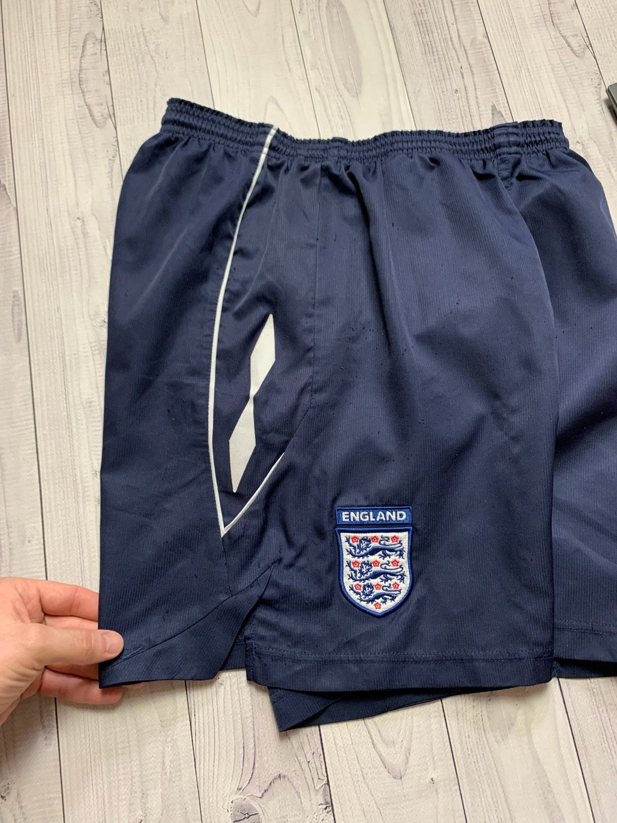 Umbro Umbro England vintage shorts Size M navy Size US 32 / EU 48 - 7 Thumbnail