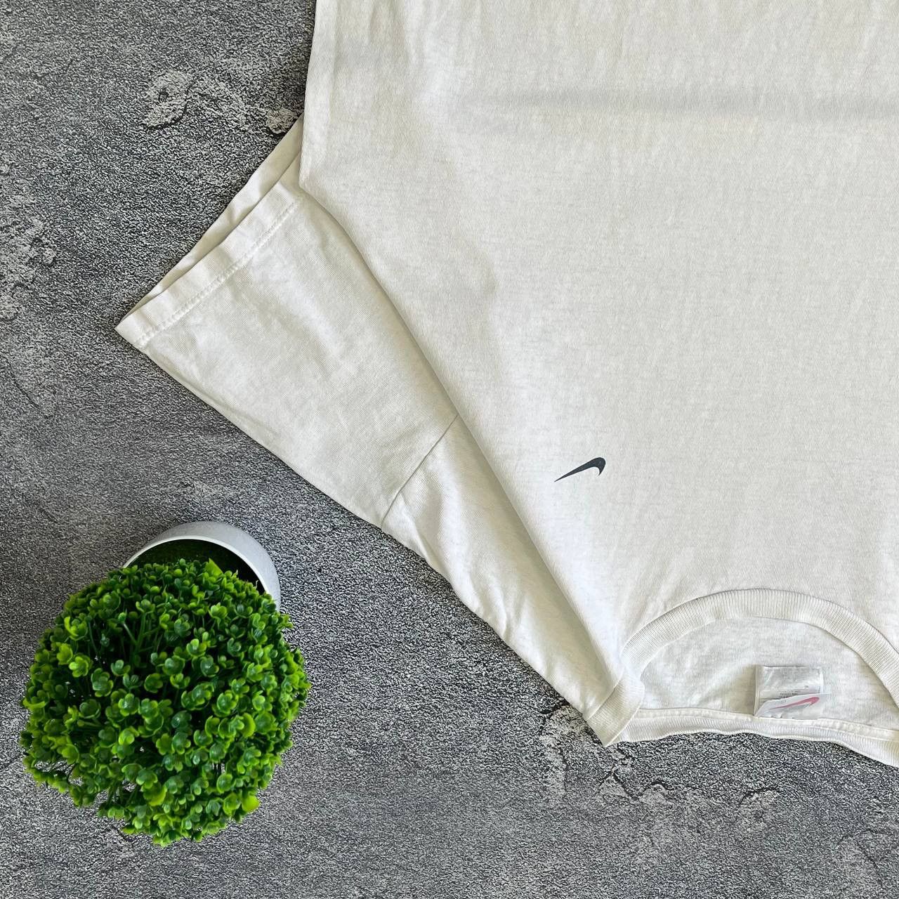 Nike Vintage Y2K 90s Boxy Fit Nike Big Logo T Shirt Size XL Size US XL / EU 56 / 4 - 14 Thumbnail