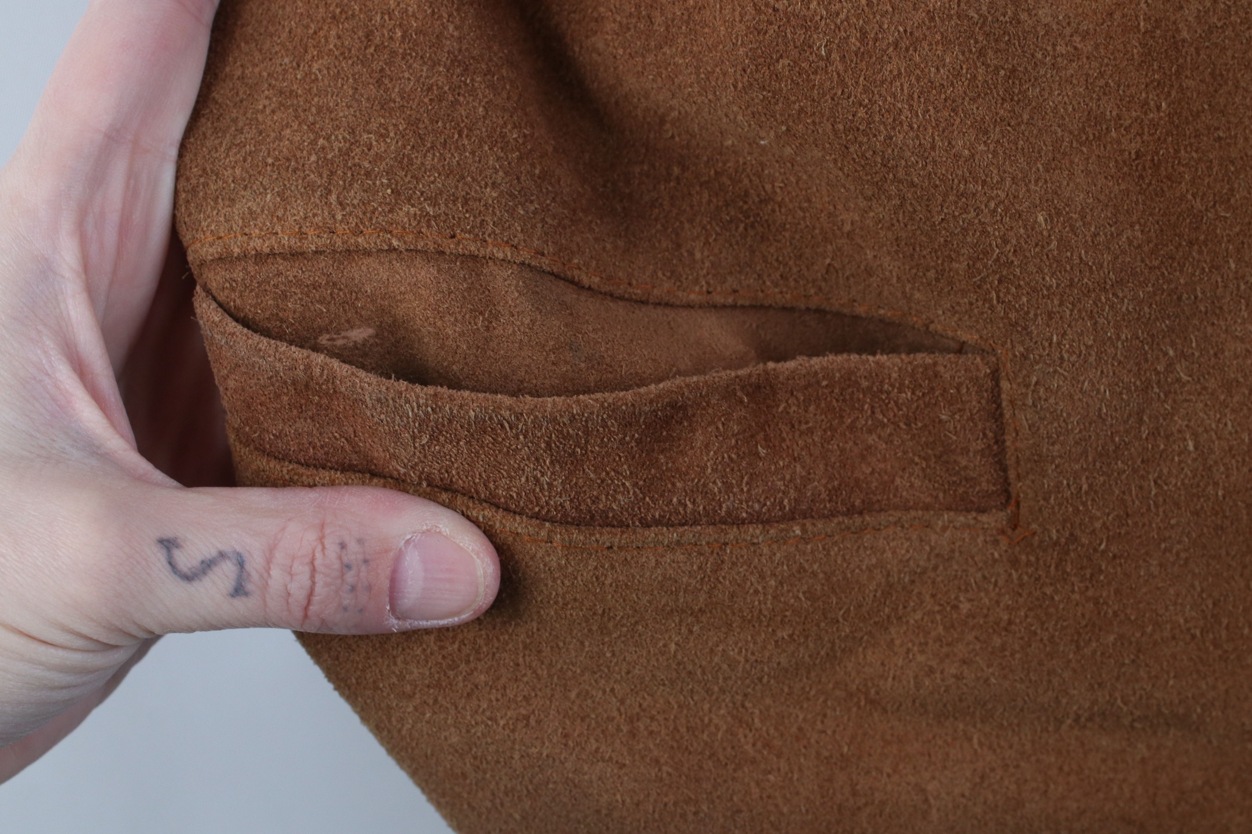 Vintage Vintage 90s Streetwear Back Suede Leather Vest Jacket Brown Size US M / EU 48-50 / 2 - 6 Thumbnail