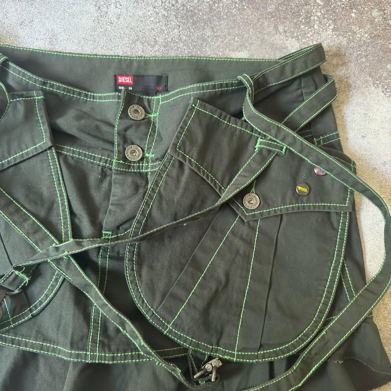 Diesel Y2K Diesel Vintage Bondage Cargo Mini Skirt Size 28" / US 6 / IT 42 - 5 Thumbnail