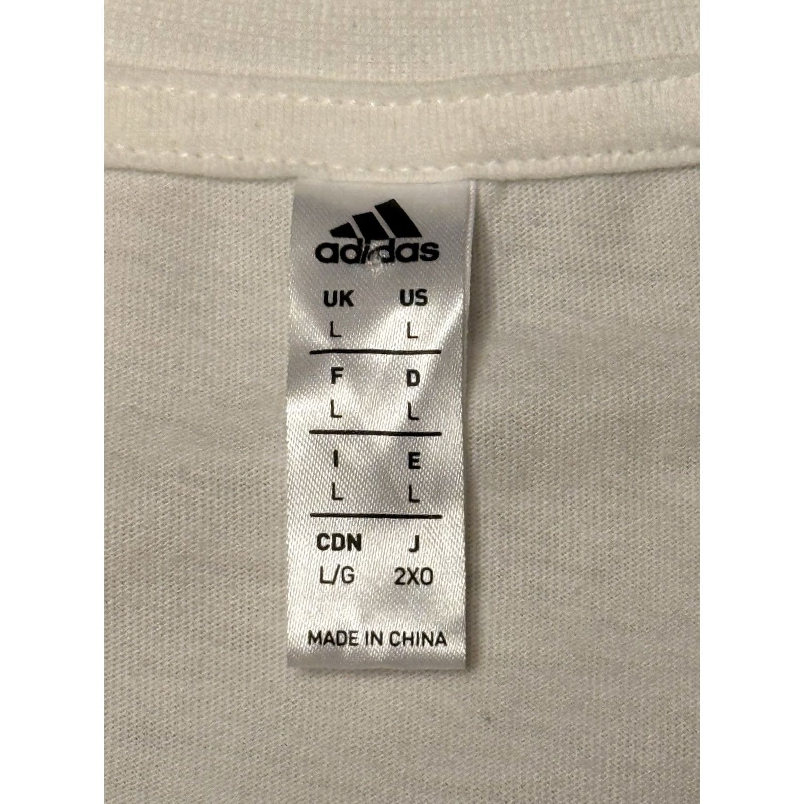 Adidas adidas Marvel Heroes Among Us Candace Parker Shirt Large White Crew Neck Short Sleeve Graphic Print Size US L / EU 52-54 / 3 - 7 Thumbnail
