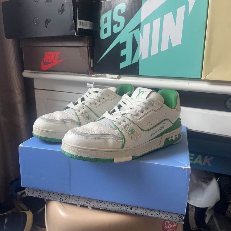 Louis Vuitton Louis Vuitton Stylish Low-Top Trainer Sneakers 0079 Size US 9.5 / EU 42-43 - 1 Thumbnail