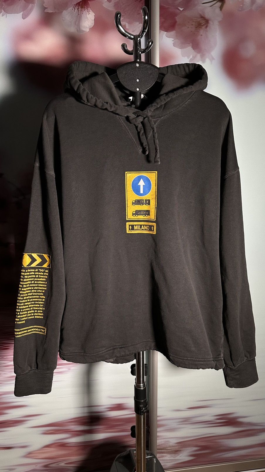 Dolce & Gabbana DOLCE & GABBANA Sweater Black Cotton Hooded DG Shield 🔥🔥 Size US S / EU 44-46 / 1 - 3 Thumbnail