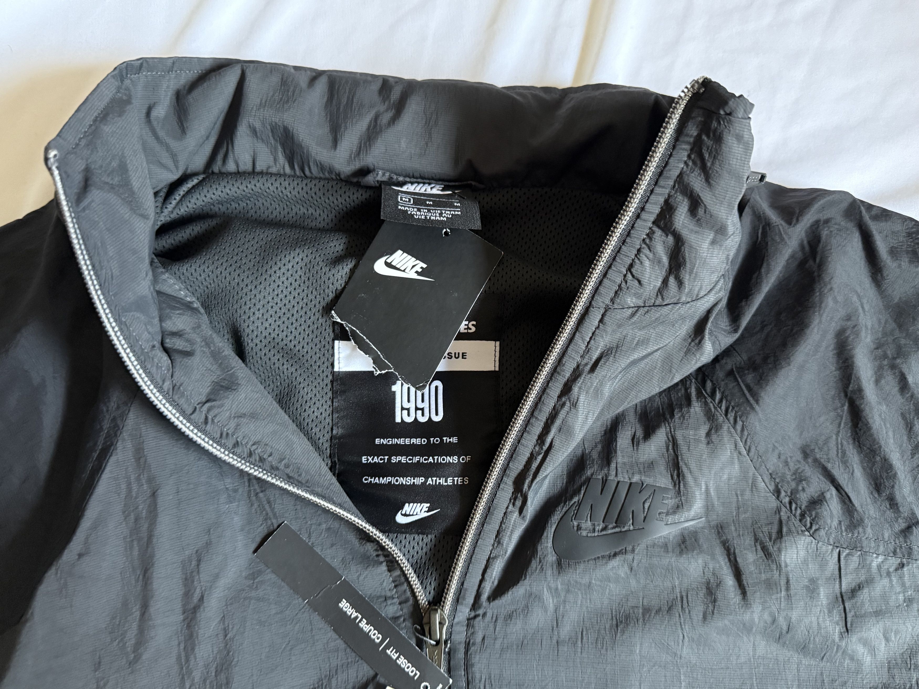 Nike Nike Sportswear Re-Issue Woven Jacket MEDIUM Black $150 Size US M / EU 48-50 / 2 - 3 Thumbnail