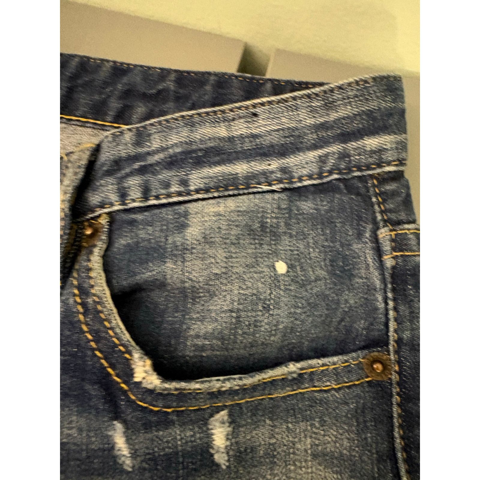 Dsquared2 Dsquared2 Italian Jeans NWOT US size 6 Size 28" / US 6 / IT 42 - 6 Thumbnail