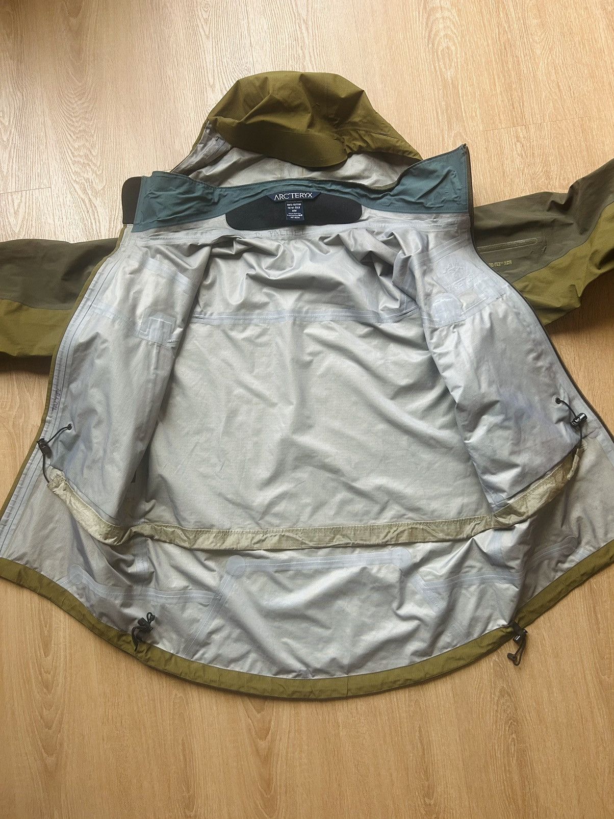 Arc'teryx ARC'TERYX Early 2000s Theta AR goretex jacket Size US M / EU 48-50 / 2 - 8 Thumbnail