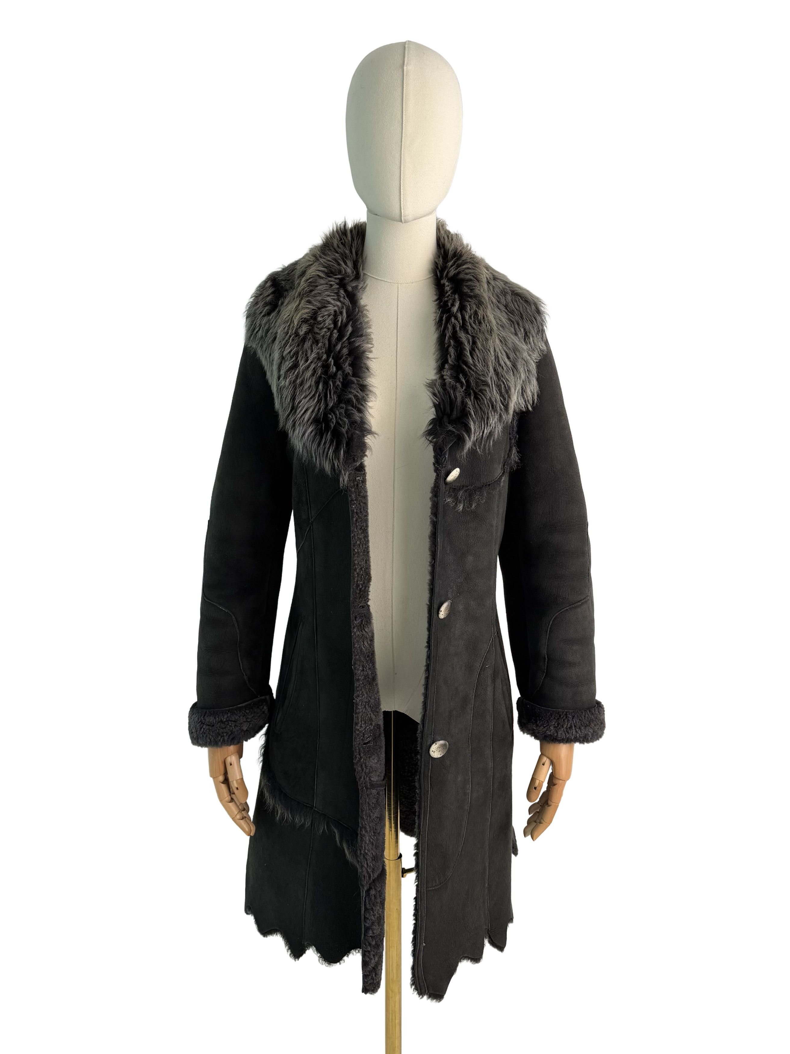 Vintage Vintage Black Genuine Shearling Sheepskin Coat Size S / US 4 / IT 40 - 3 Thumbnail