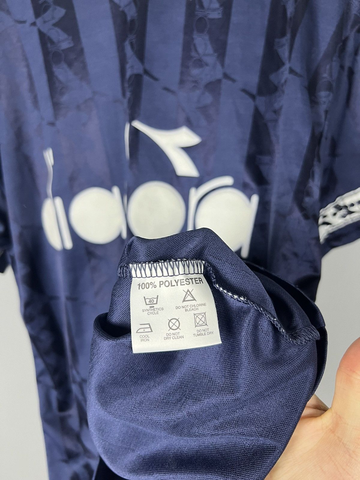 Diadora Vintage Diadora Big Logo T Shirt Tee Baggy Y2K 90s Size US S / EU 44-46 / 1 - 9 Thumbnail