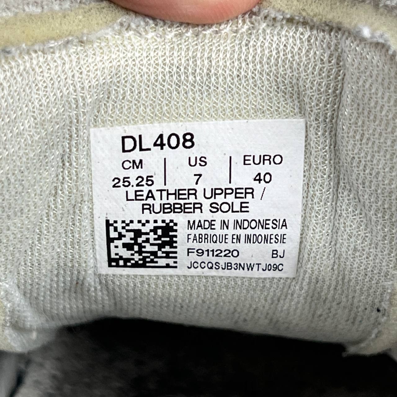 Onitsuka Tiger Asics Onitsuka Tiger Light White Leather F911220 Size US 7 / EU 40 - 10 Thumbnail