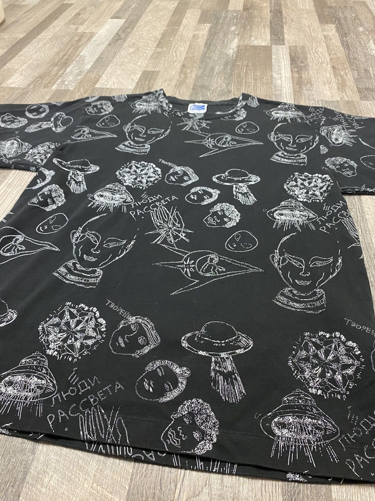 Gosha Rubchinskiy × PACCBET × Vintage Vintage Gosha Paccbet All Over Print Tee T Shirt Y2K AOP Size US M / EU 48-50 / 2 - 4 Thumbnail
