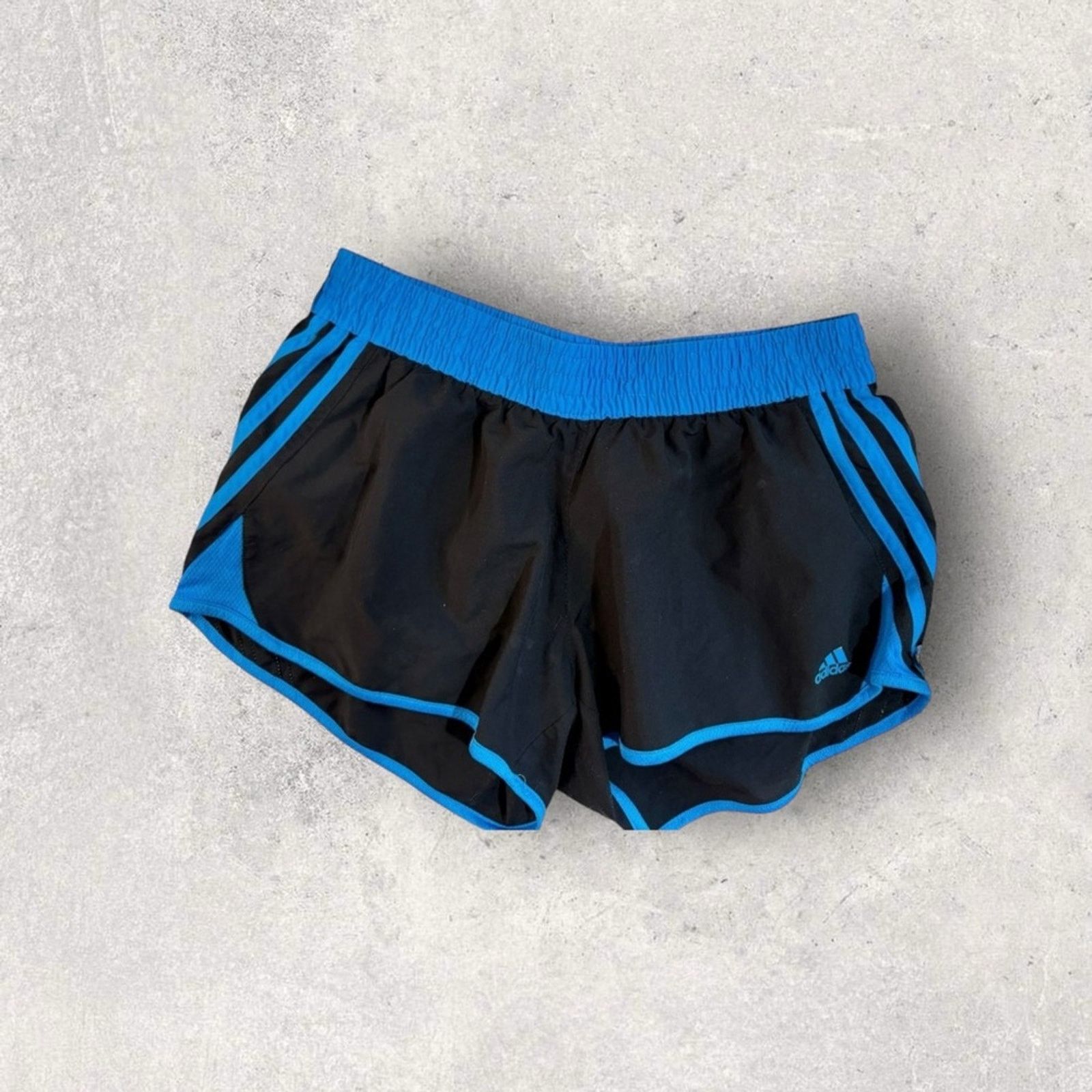Adidas Adidas Black and Blue Athletic Shorts Size 34" / US 12 / IT 48 - 2 Thumbnail
