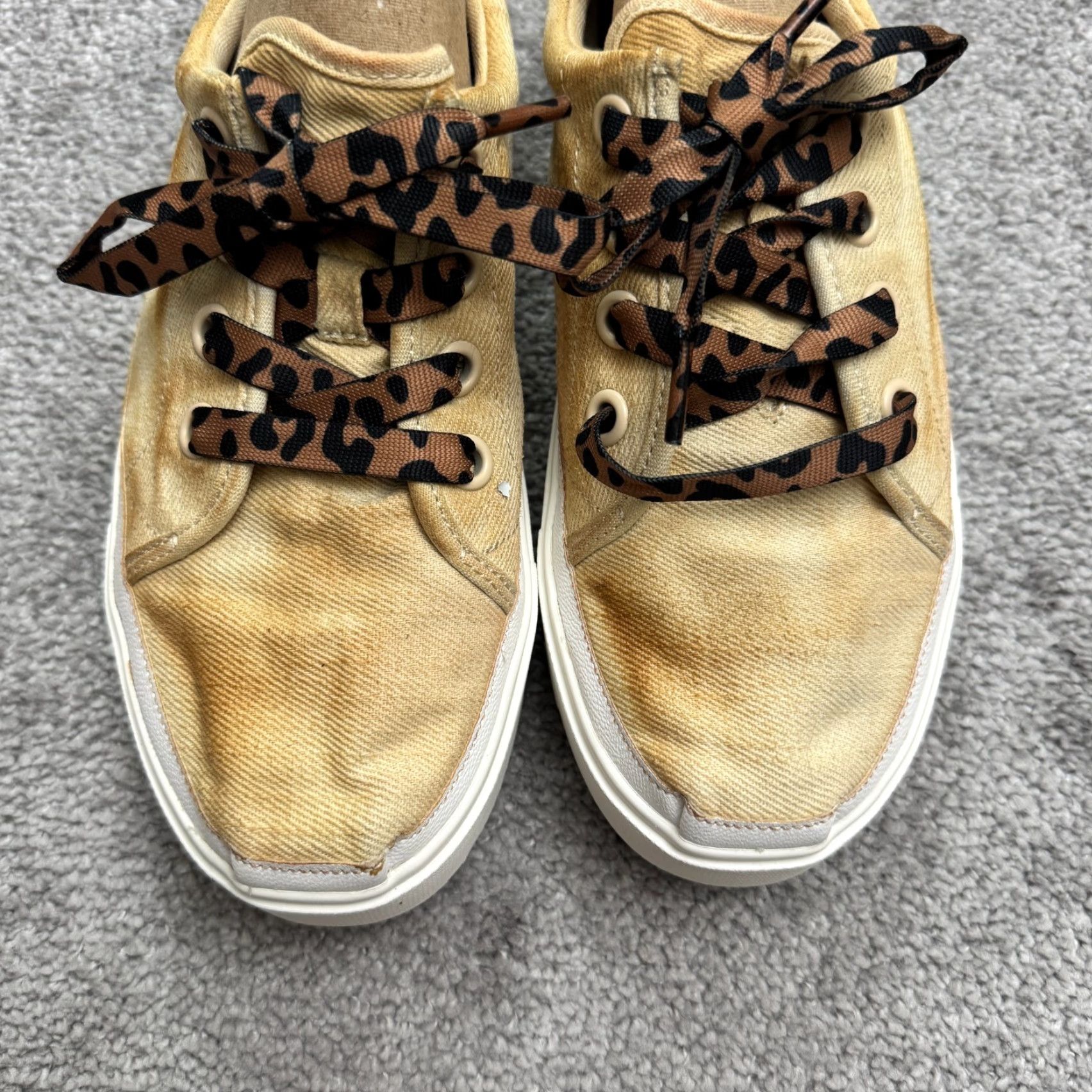 Toms VINTAGE N? Not vintage actually. TOMS Leopard Sneaker | Fenix Lug Sole Casual Womens Shoe | 8.5 Beige Tan | Street, Travel, Everyday Size US 8.5 / IT 38.5 - 7 Thumbnail