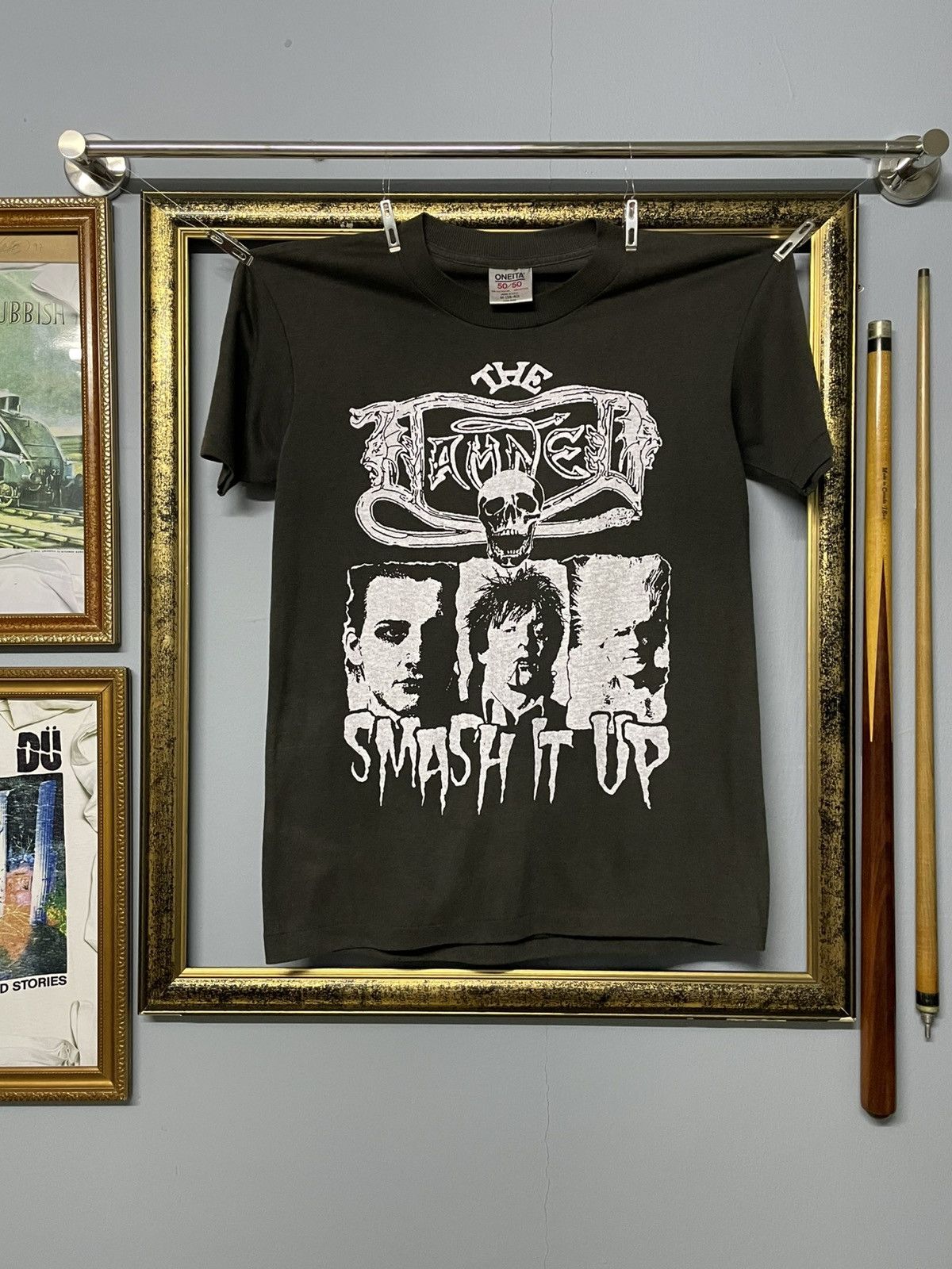 Vintage Vintage 90s The Damned Smash It Up Og Punk Sunfaded Tshirt Size US M / EU 48-50 / 2 - 1 Thumbnail