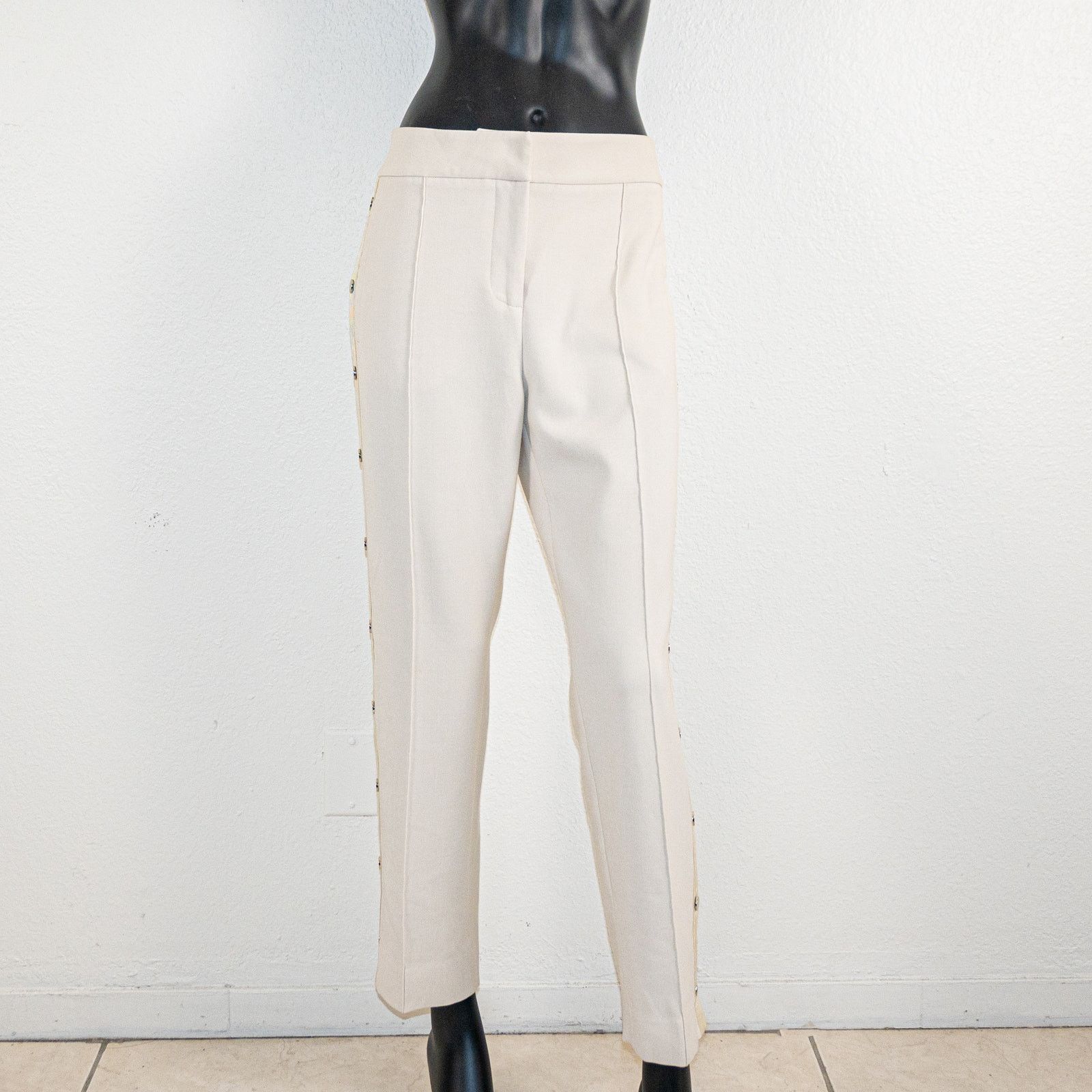 Veronica Beard Veronica Beard Side Buttons Trousers in cream beige size 10 Size 32" / US 10 / IT 46 - 2 Thumbnail