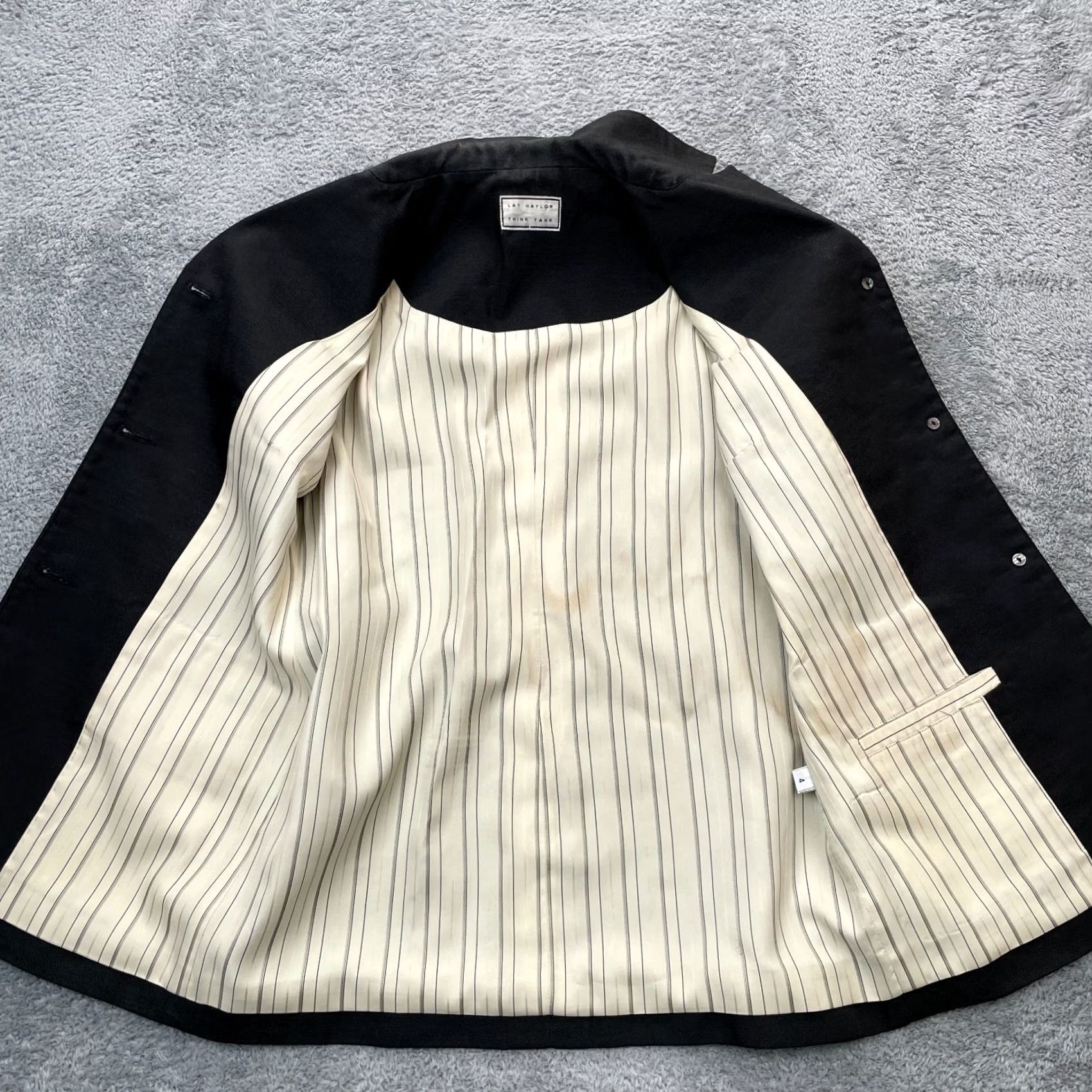 Vintage VINTAGE Lat Naylor Think Tank Jacket Womens Regular Gray Wool Blend Formal Blazer Coat 4 Button Collared Lined Pinch? Size S / US 4 / IT 40 - 3 Thumbnail