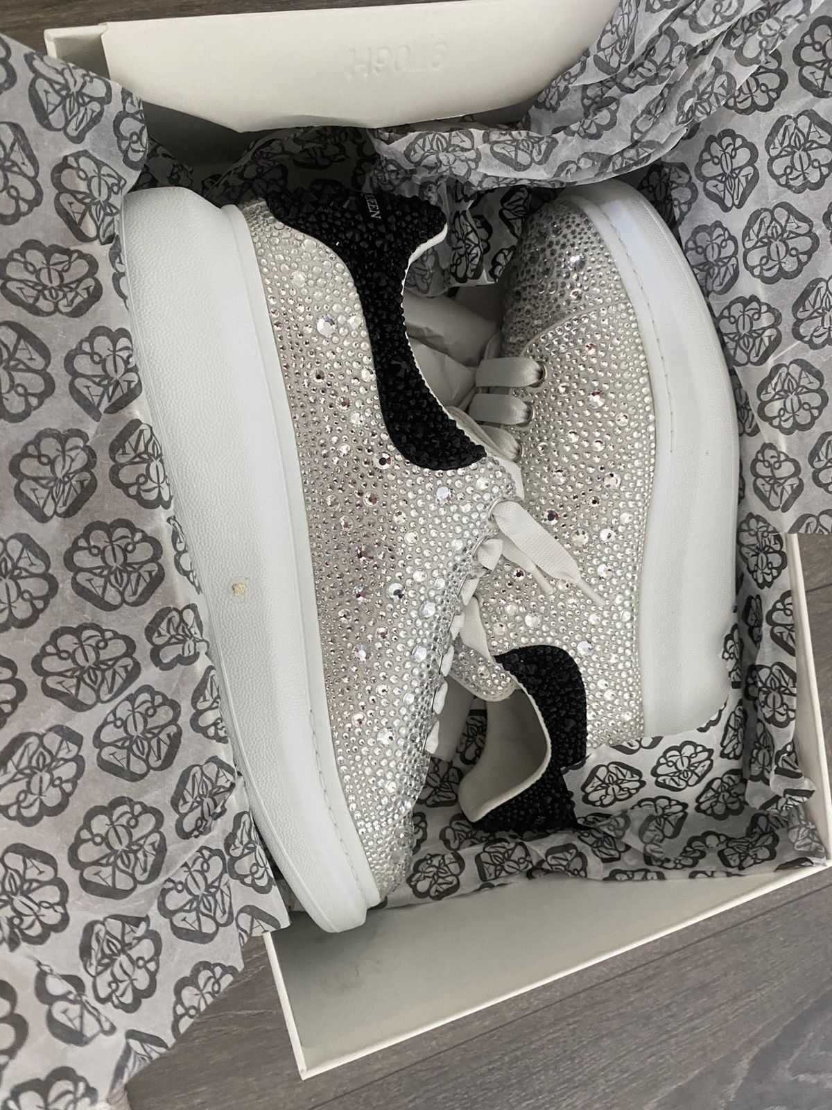 Alexander McQueen Alexander McQueen Crystal Embellishment sneakers Size US 10 / EU 43 - 1 Thumbnail