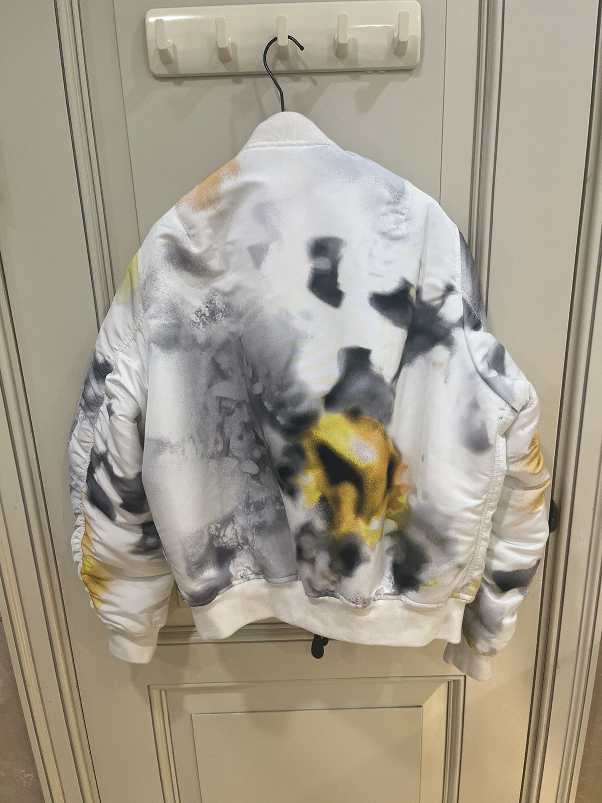 Alexander McQueen Obscured flower padded bomber jacket size 48 Size US M / EU 48-50 / 2 - 16 Thumbnail