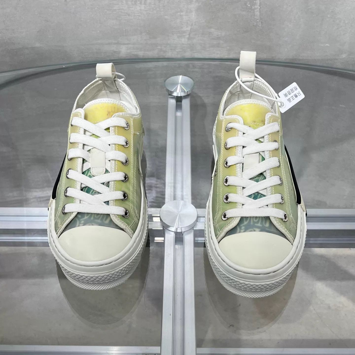 Dior Dior x Stussy B23 Yellow Green Gradient Wmns 35.5 Size US 5 / IT 35 - 1 Thumbnail