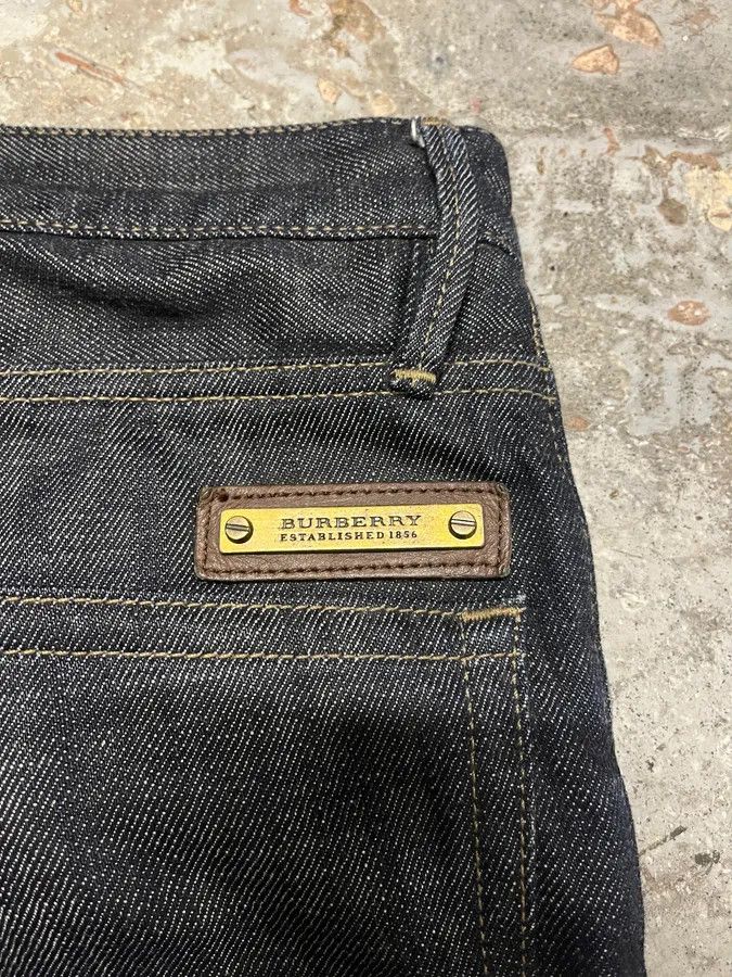 Burberry × Vintage 2000s Burberry Raw Denim Jeans Size US 33 - 10 Thumbnail