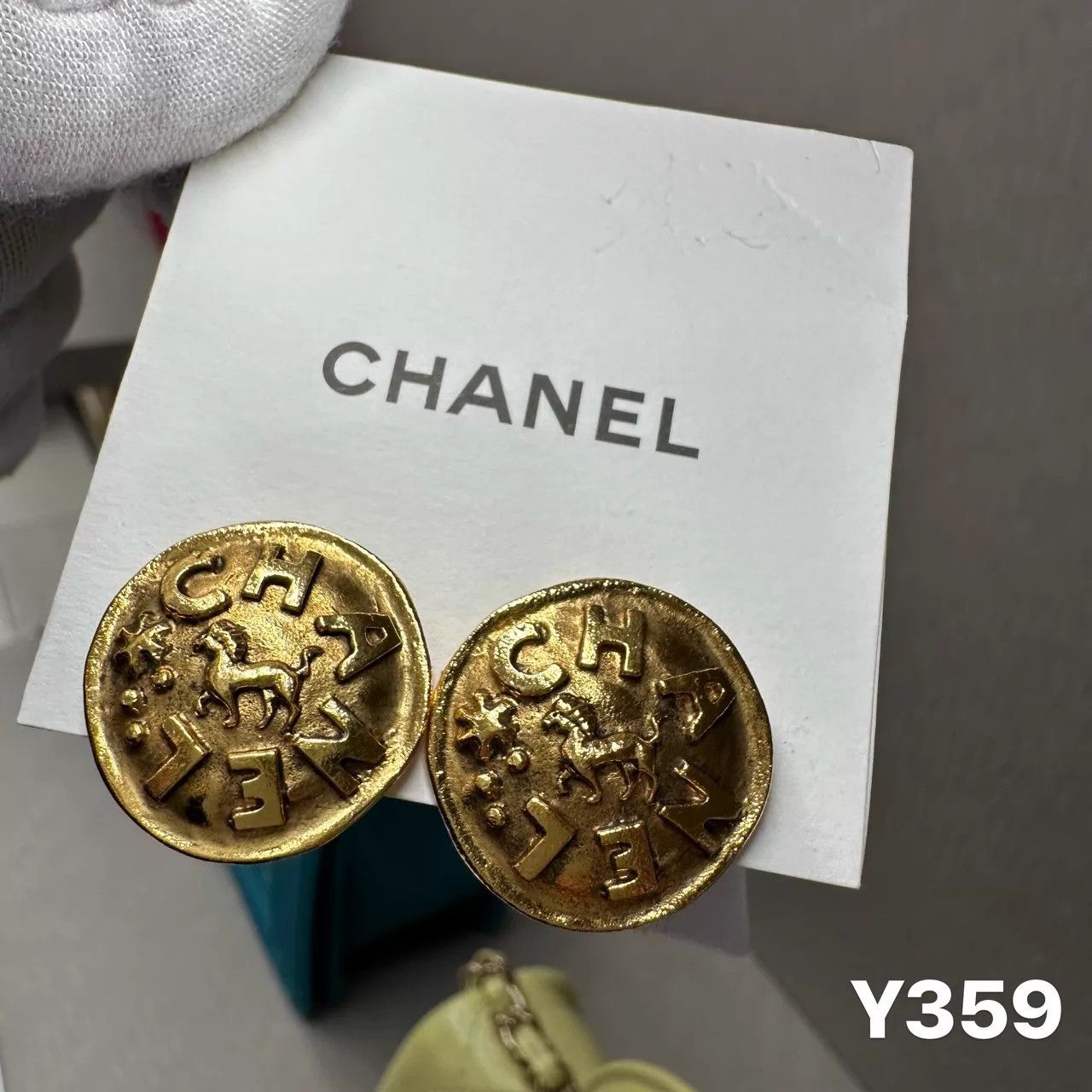 Chanel CHANEL Letter Lion Logo Mint 2cm Earclips Size ONE SIZE - 3 Thumbnail