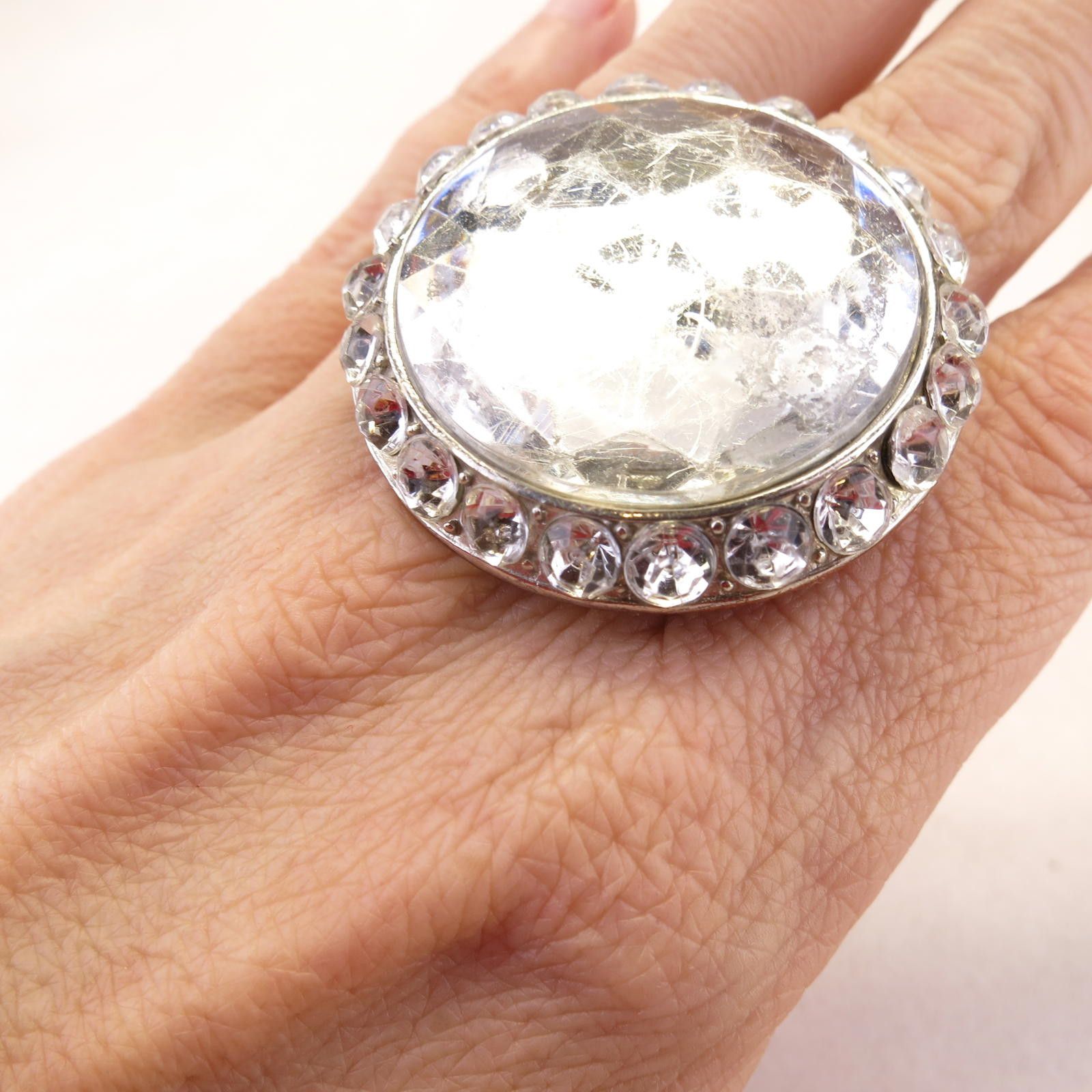 Other Large Statement Ring Rhinestones Elastic Band Adjustable Size ONE SIZE - 4 Thumbnail