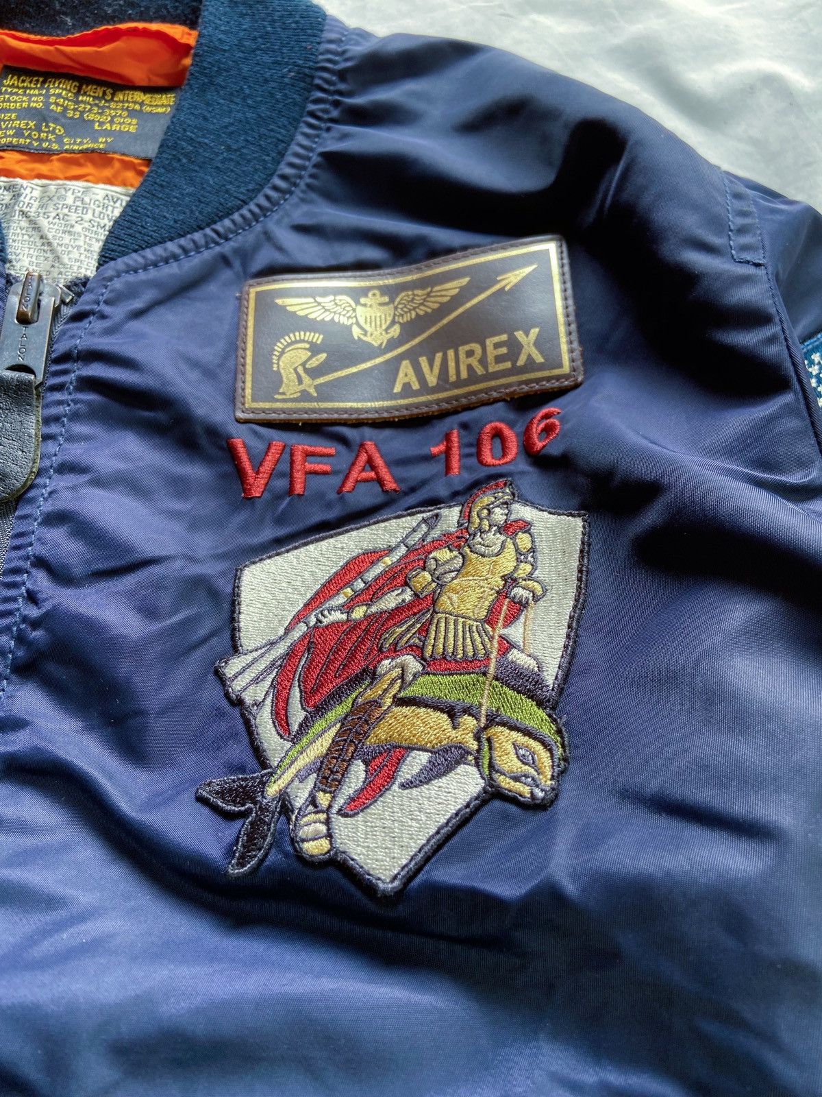 Avirex VINTAGE AVIREX GLADIATORS VFA 106 USN FLIGHT BOMBERS Size US S / EU 44-46 / 1 - 8 Thumbnail
