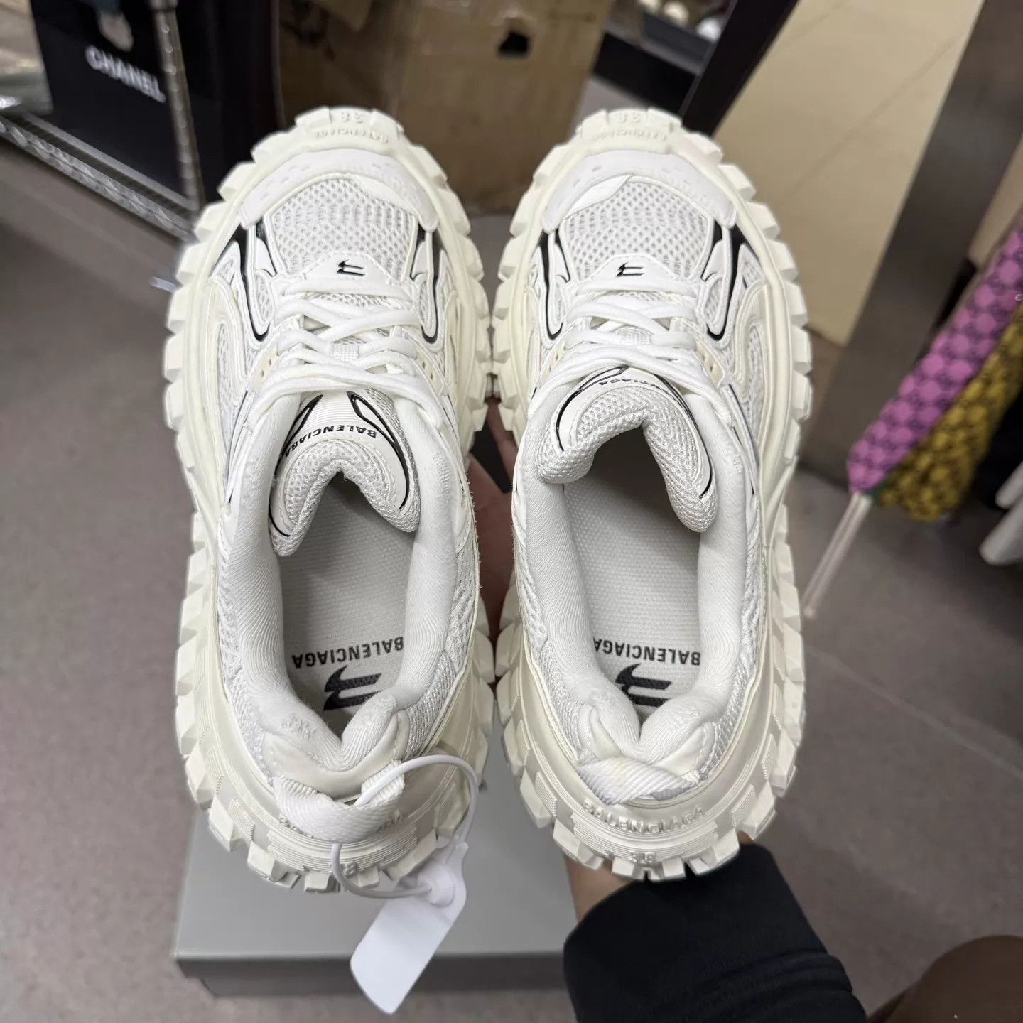 Balenciaga Balenciaga White Tire Sneaker 38 Original Box Mint Size US 7.5 / IT 37.5 - 7 Thumbnail