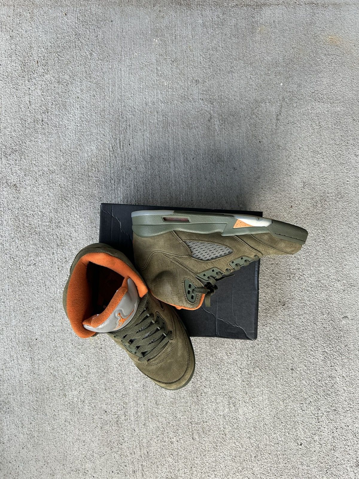 Jordan Brand Air Jordan 5 Retro Size US 7 / EU 40 - 5 Thumbnail
