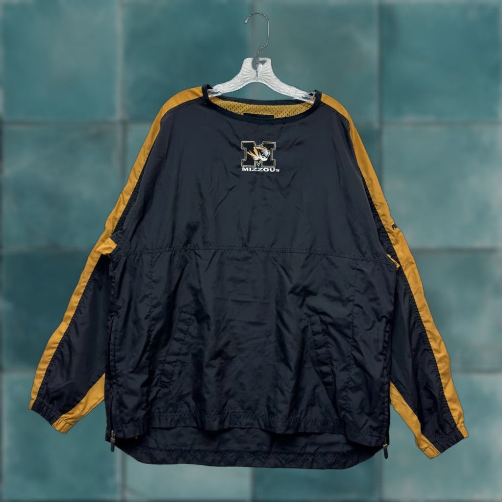 Puma VINTAGE Missouri Tigers Mizzou Windbreaker Sweater Pullover Lightweight Shell Jacket Black L Mens Size US L / EU 52-54 / 3 - 1 Thumbnail