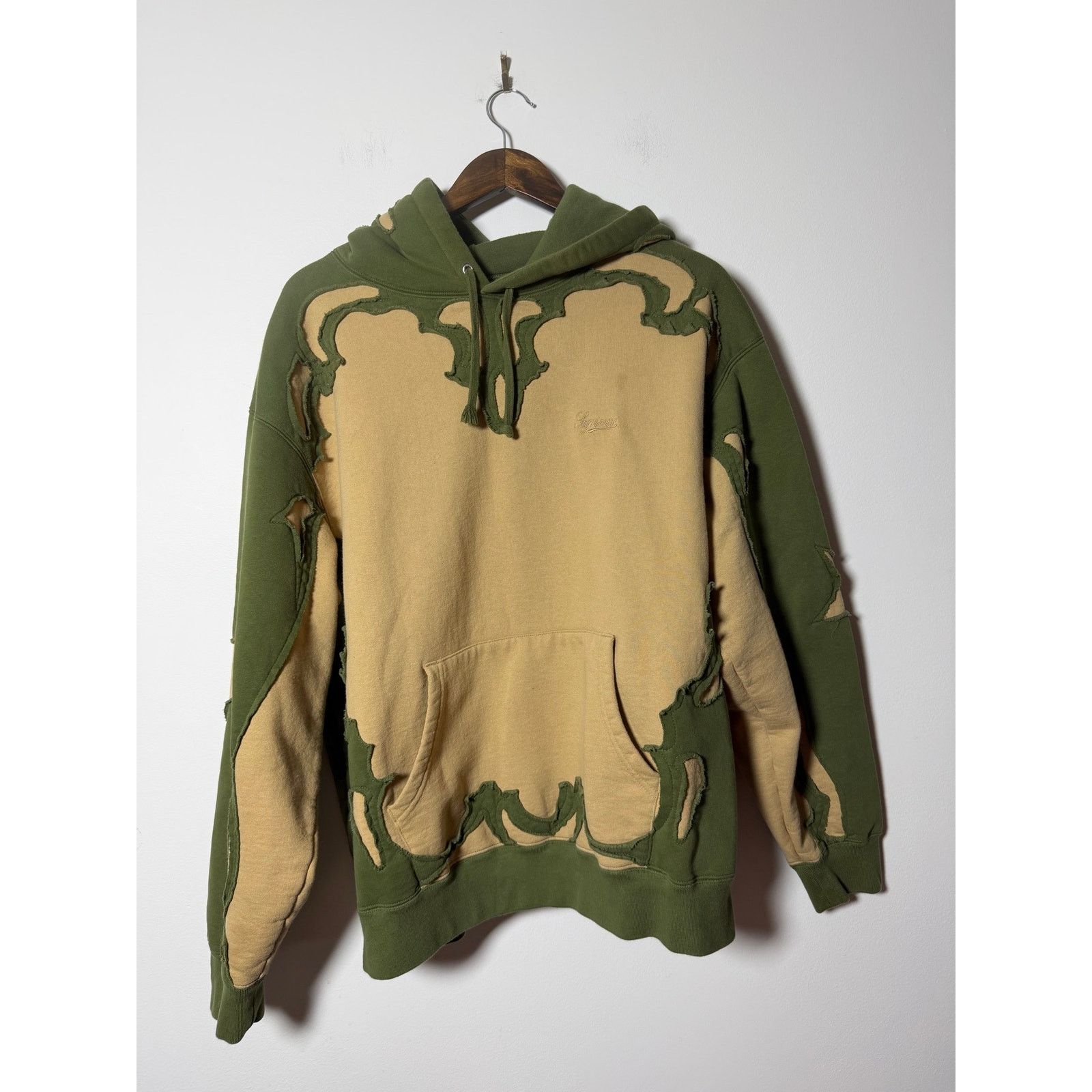 Supreme Supreme Western Cut Out Hooded Sweatshirt Size US L / EU 52-54 / 3 - 2 Thumbnail
