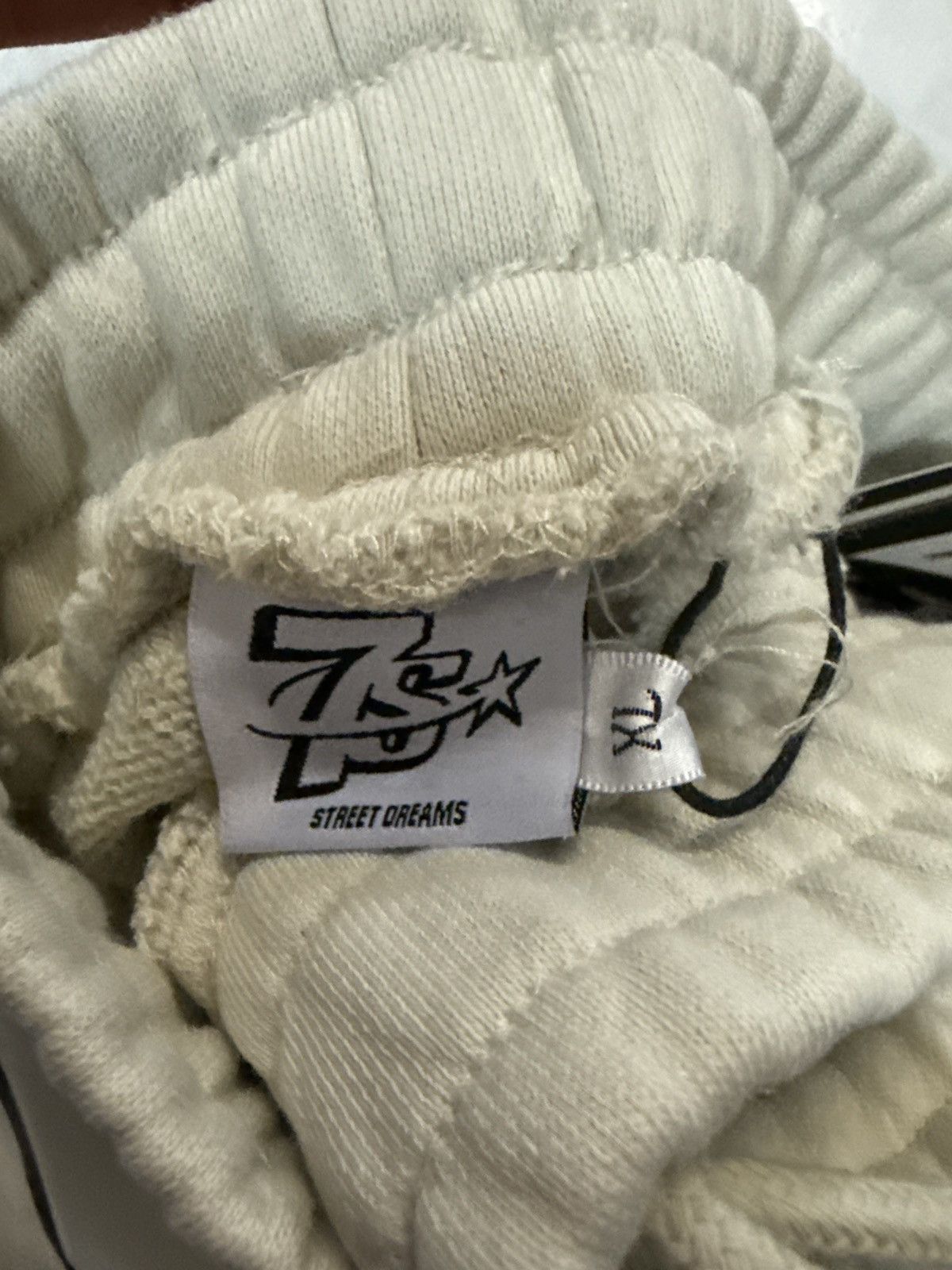 TRIPLE SEVENS Triple Sevens White Allstar Football Sweats Size US 36 / EU 52 - 3 Thumbnail