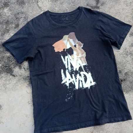 Uniqlo Coldplay Viva La Vida tshirt band 🎸 Size US M / EU 48-50 / 2 - 2 Thumbnail
