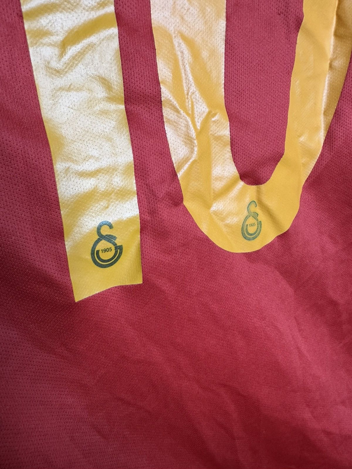 Nike Sneijder #10 Galatasaray Jersey 2015-16 Shirt Football Nike Size US S / EU 44-46 / 1 - 16 Thumbnail