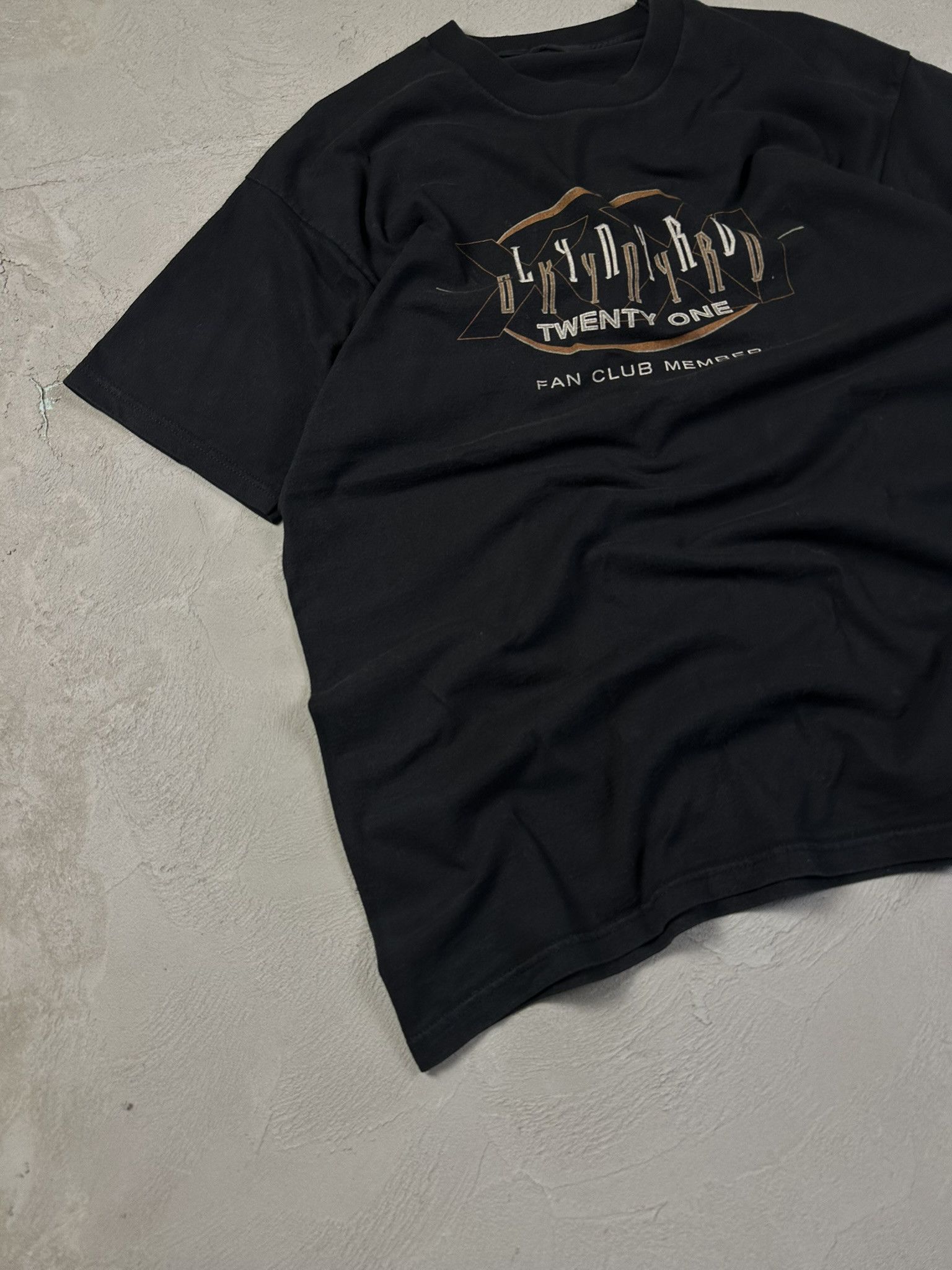 Band Tees 90s Vintage Lynyrd Skynyrd Fanclub Rock Band T-shirt Size US XL / EU 56 / 4 - 4 Thumbnail