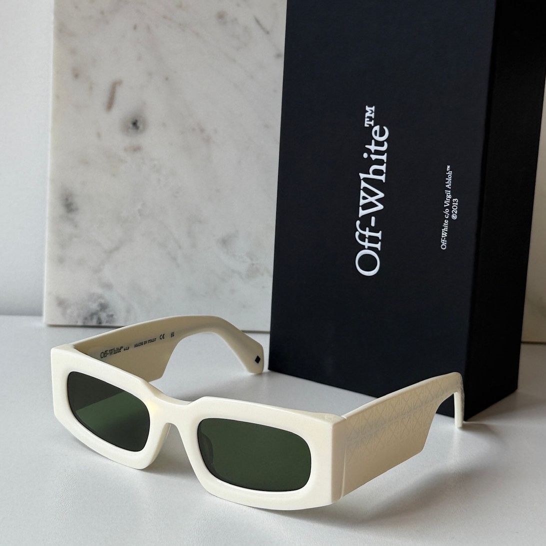 Off-White NEW Off White Cary White Rectangular Sunglasses Size ONE SIZE - 1 Thumbnail
