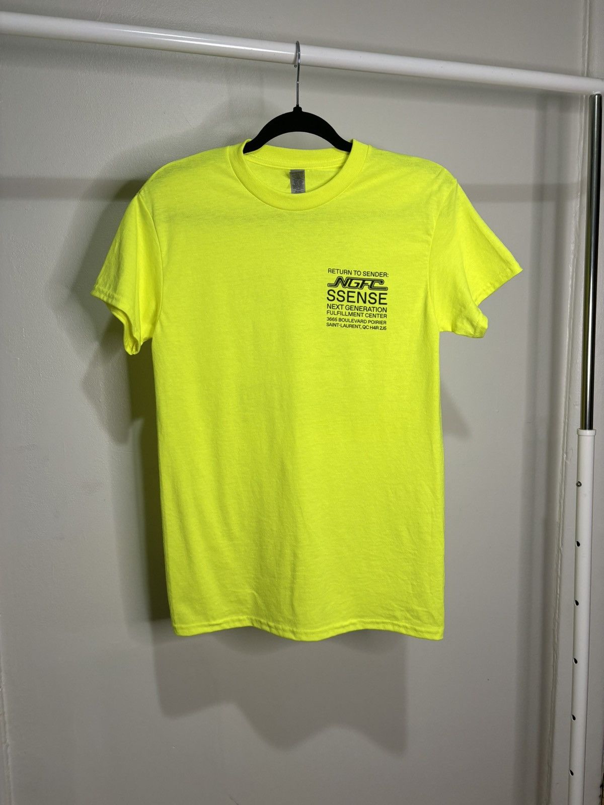 SSENSE SSENSE Neon Yellow Staff Tee Size US S / EU 44-46 / 1 - 1 Thumbnail