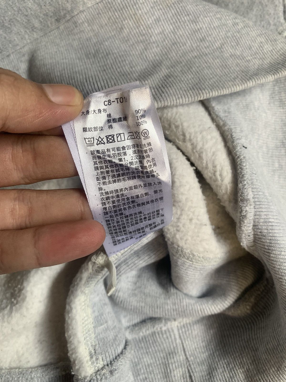 Wtaps Ss 21 Champion Reverse Weave x Wtaps Crewneck Size US XL / EU 56 / 4 - 13 Thumbnail