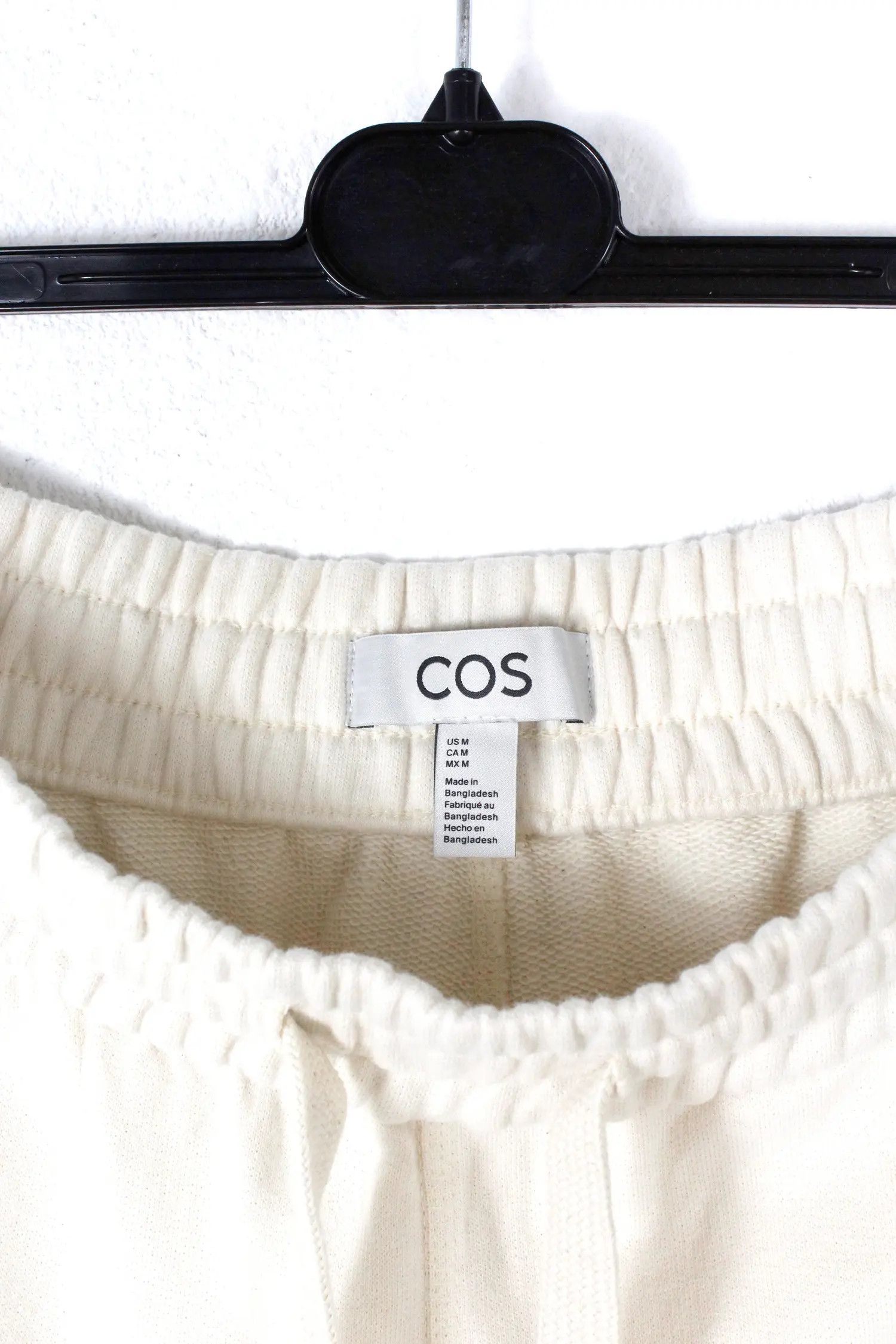 Cos COS Relaxed-Fit Light Beige Sweat Shorts size M Size US 33 - 5 Thumbnail