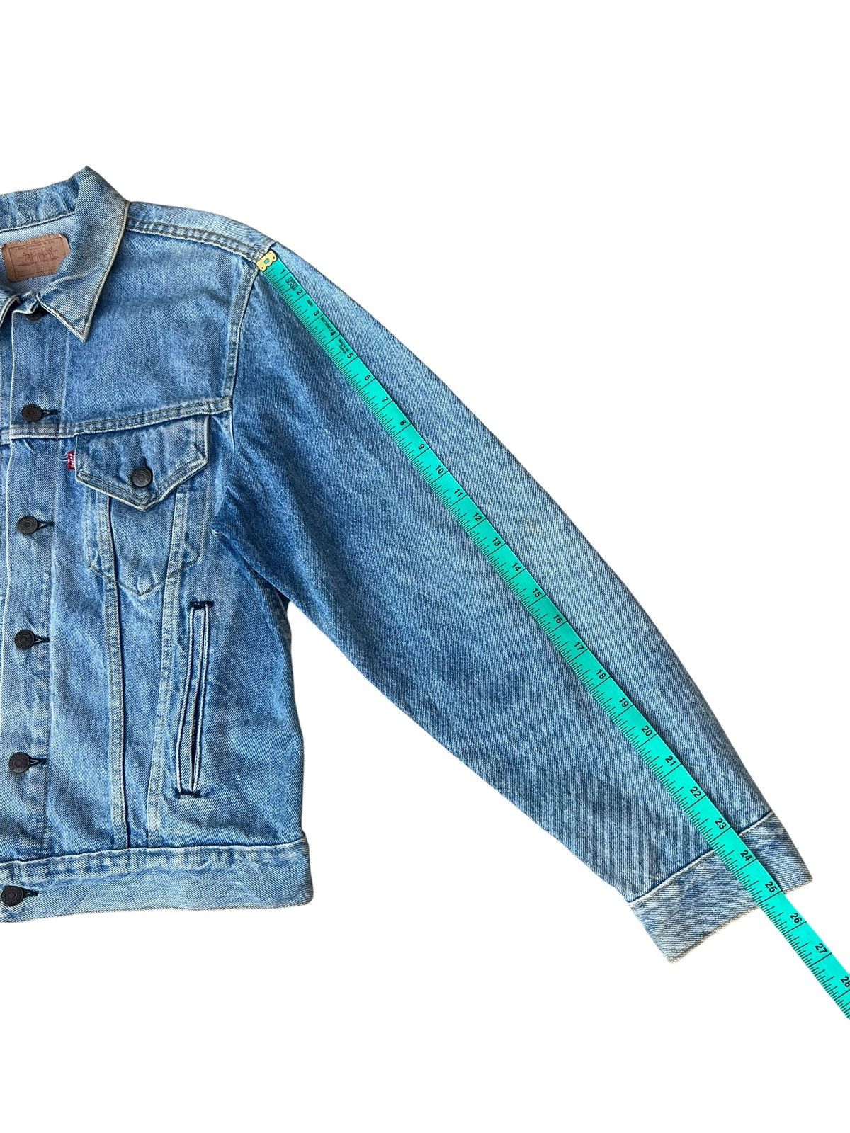 Levi's Vintage 80s Levi’s 70506 Distress Fade Denim Trucker Jacket Size US L / EU 52-54 / 3 - 6 Thumbnail