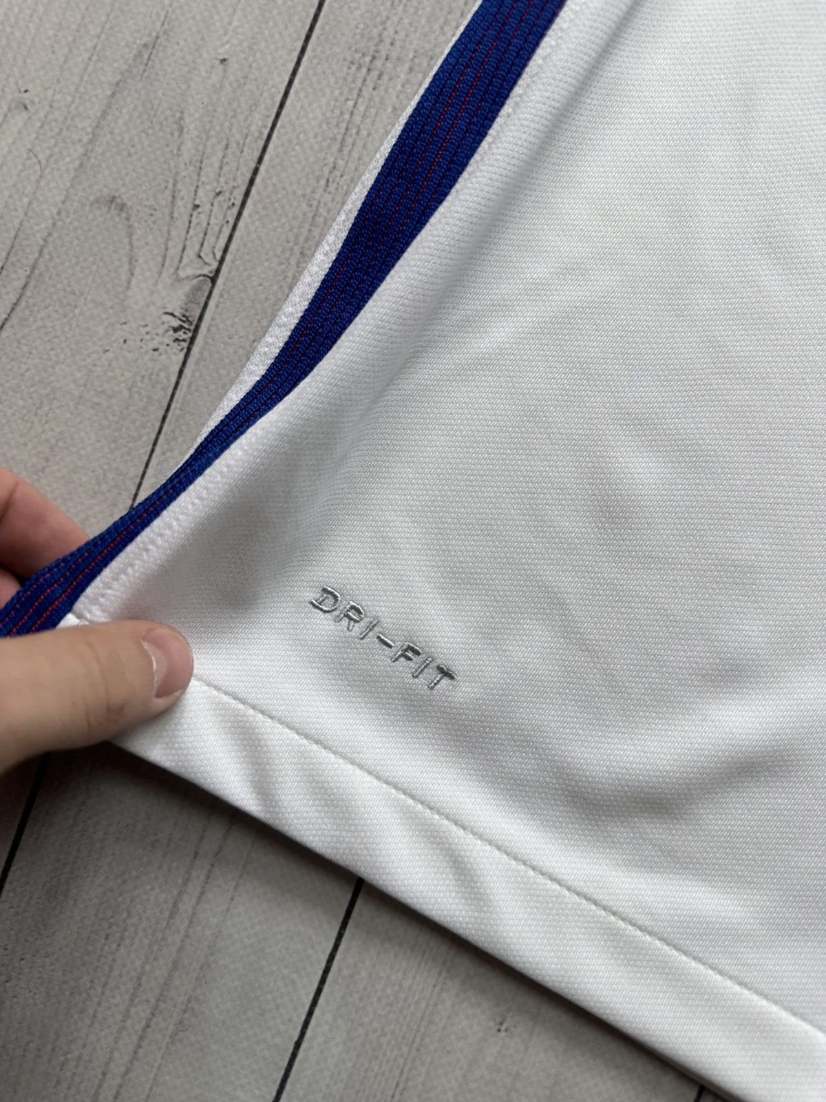 Nike × Vintage Vintage England soccer jersey size L 10 player U21 rare Size US L / EU 52-54 / 3 - 4 Thumbnail