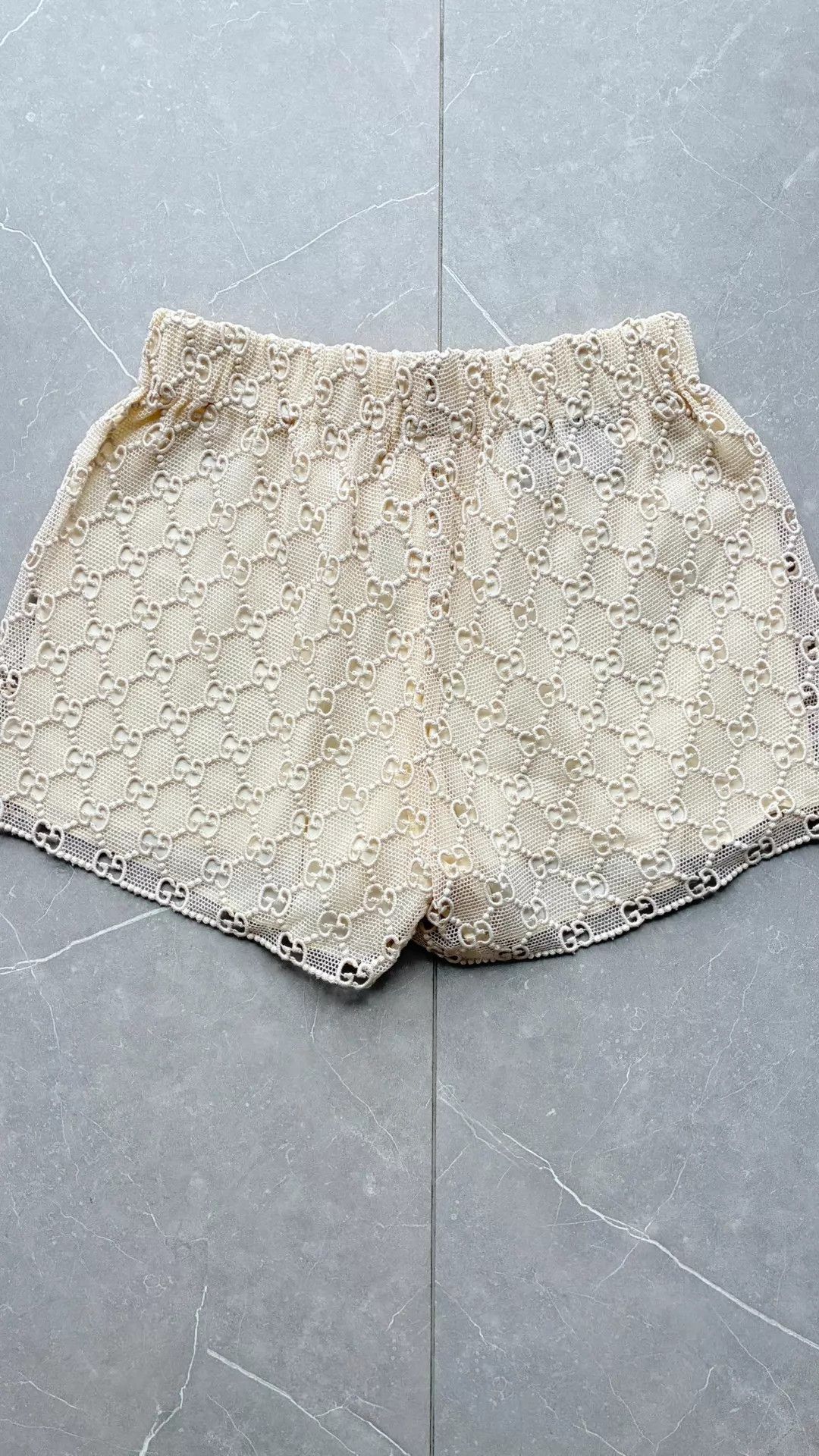 Gucci Gucci Ivory Lace GG Monogram ElasticWaist Short 38 Size 26" / US 2 / IT 38 - 2 Thumbnail