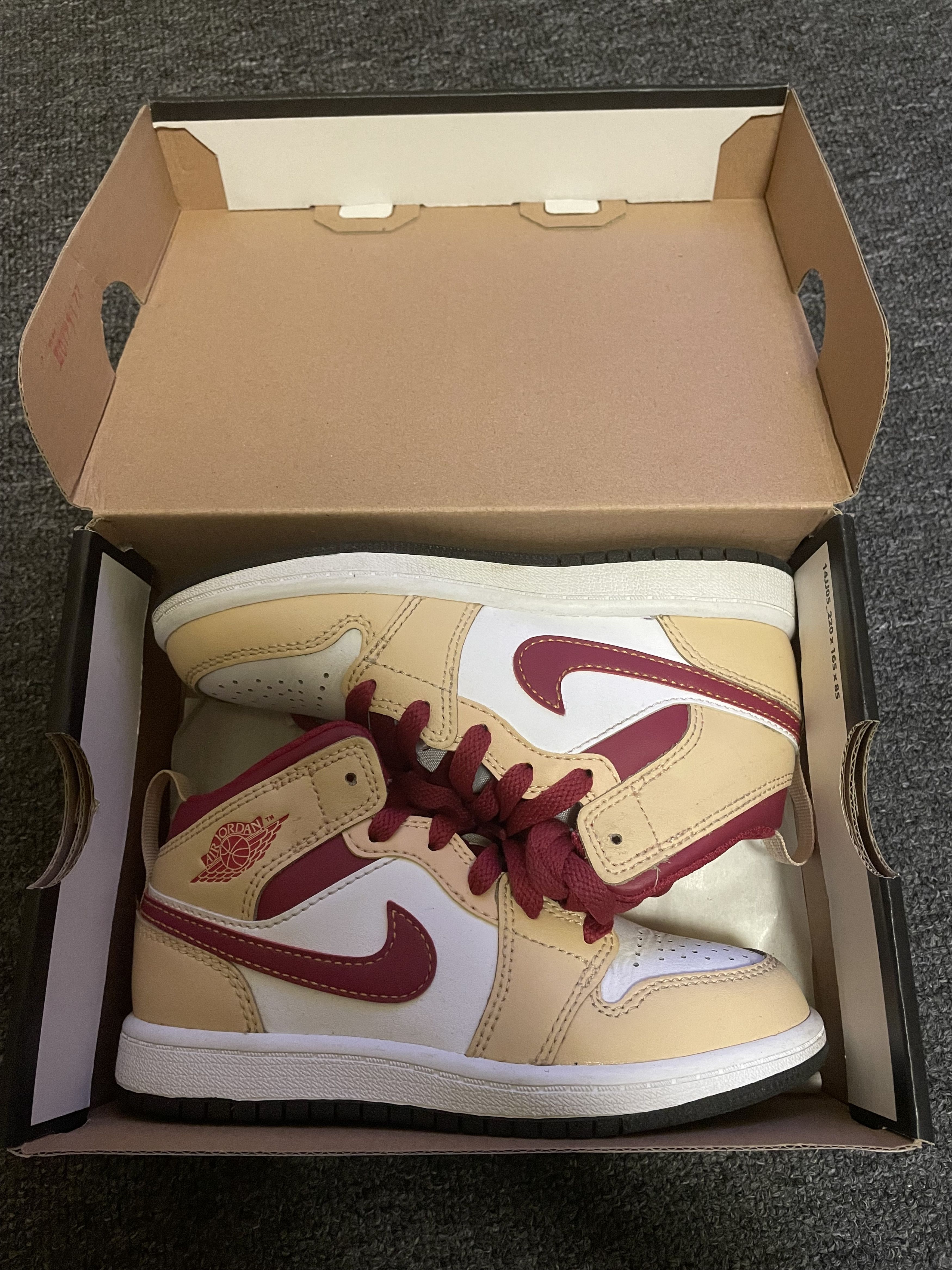 Nike NIKE Jordan children's high-top sneakers size 12c Size US 5 / EU 37 - 2 Thumbnail