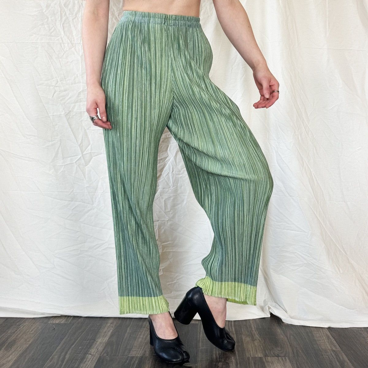 Issey Miyake × Pleats Please Issey Miyake Pleats Please Two-Tone Green Pants Size 27" / US 4 / IT 40 - 3 Thumbnail