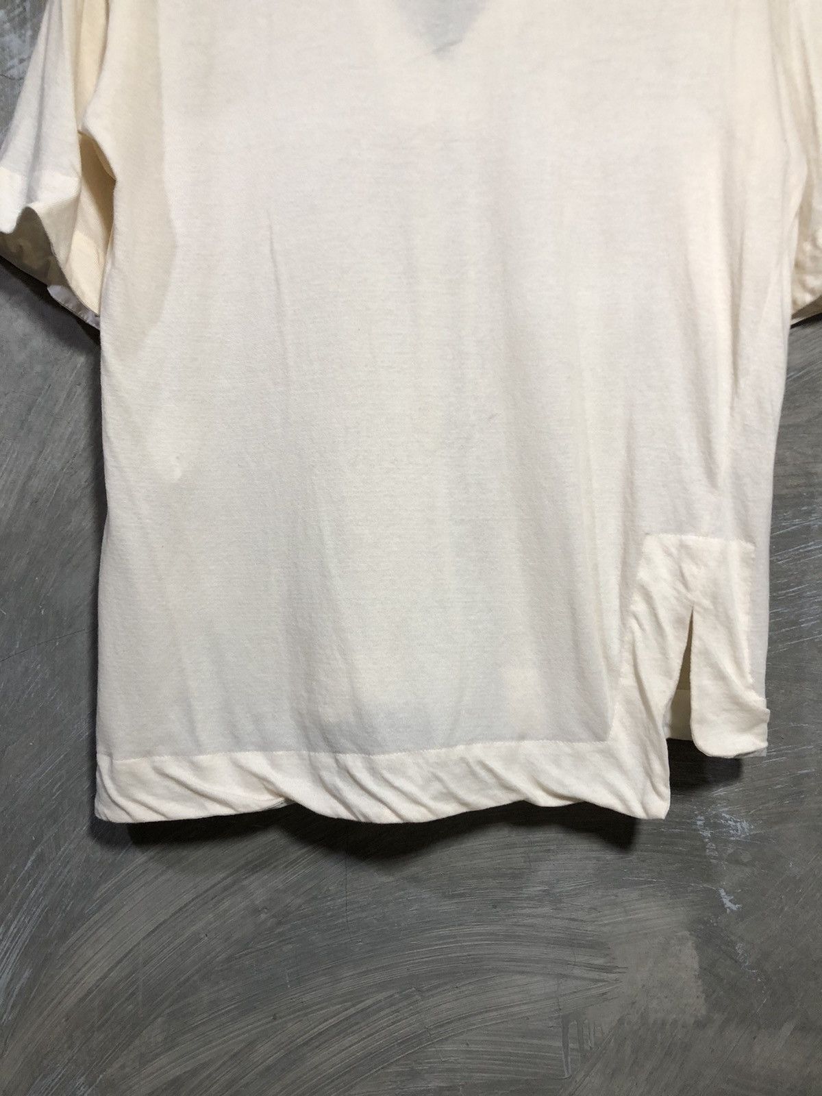 Designer × Vintage Lorena Antoniazzi Asymmetrically Tshirt Size M / US 6-8 / IT 42-44 - 11 Thumbnail