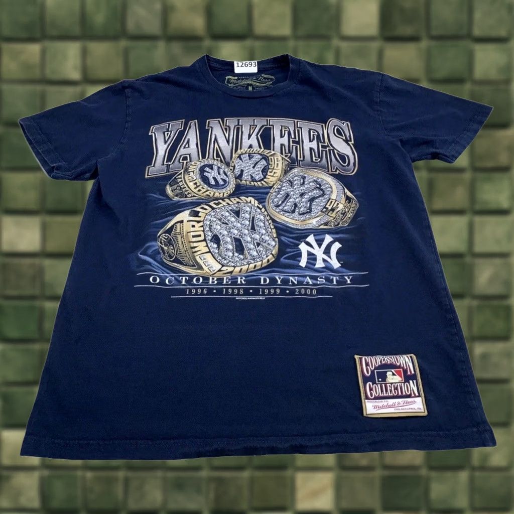 Mitchell & Ness Mitchell & Ness T-Shirt Yankees Graphic Cooperstown Collection Men’s Medium Blue Crew Neck Short Sleeve Adult M Retro 2000s Size US M / EU 48-50 / 2 - 1 Thumbnail