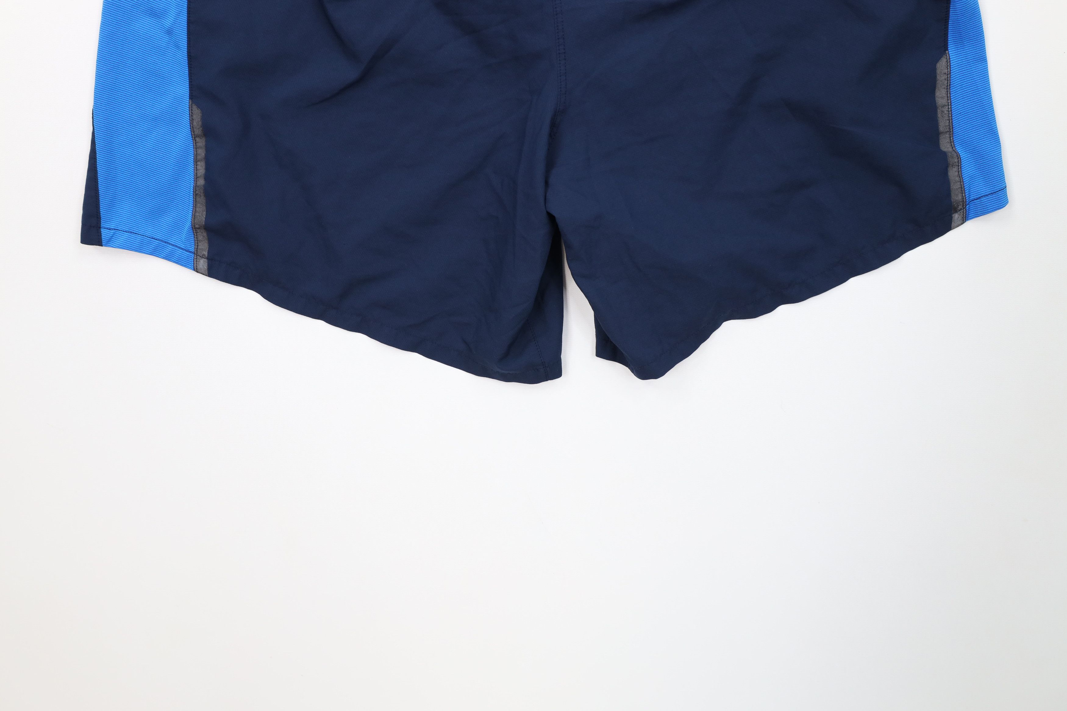 The North Face The North Face Reflective Lined Running Jogging Shorts Size US 34 / EU 50 - 16 Thumbnail