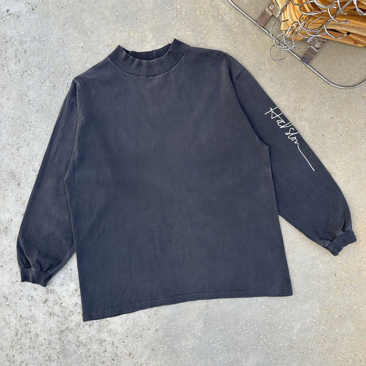 Other Vintage 90’s Faded Halston Fashion Designer Long Sleeve Tee Size US L / EU 52-54 / 3 - 1 Thumbnail